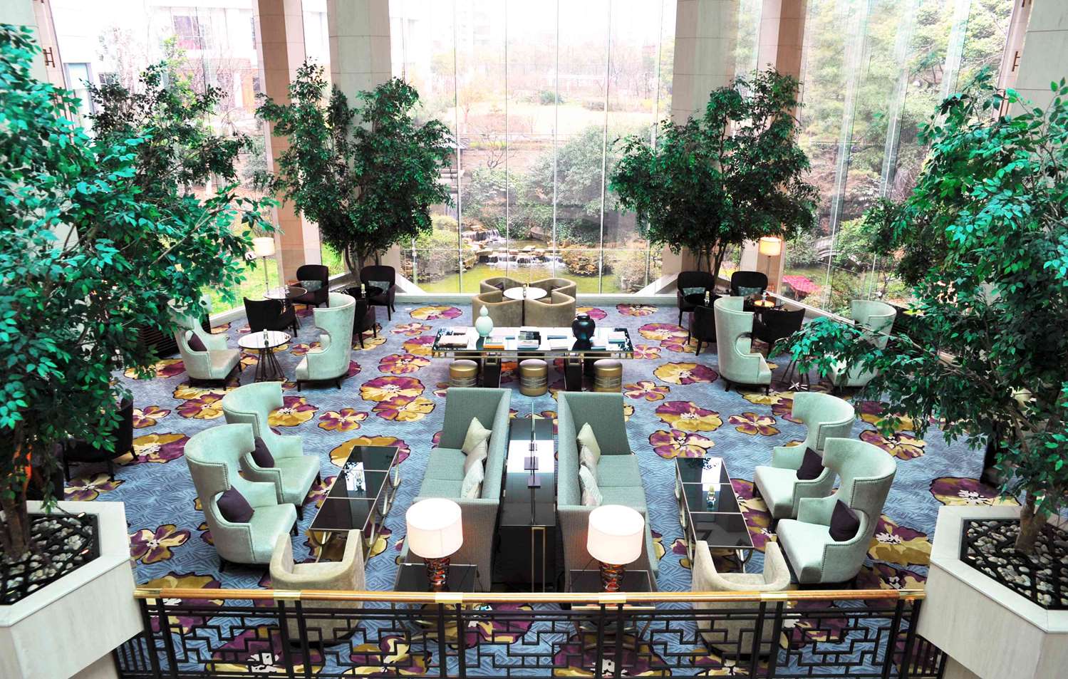 DoubleTree by Hilton Hotel Shanghai - Pudong 2