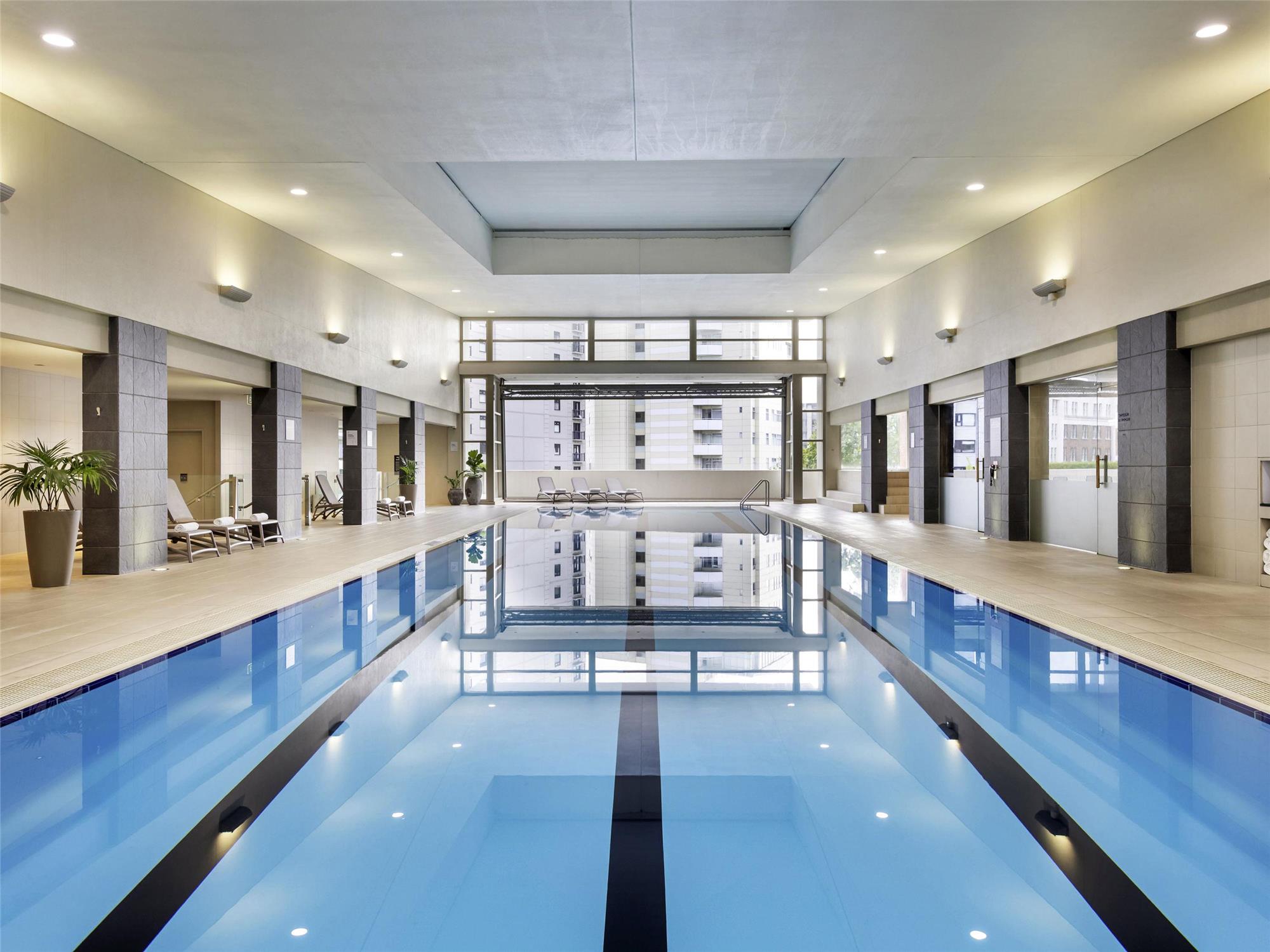 Pullman Auckland Hotel & Apartments 2