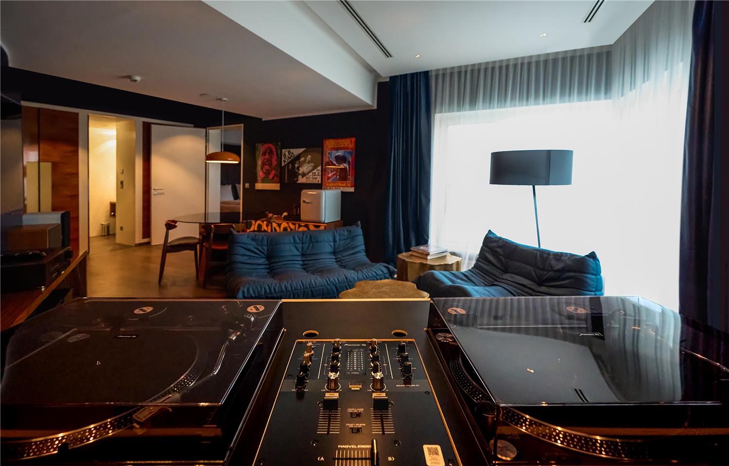 Suite-Studio 45
