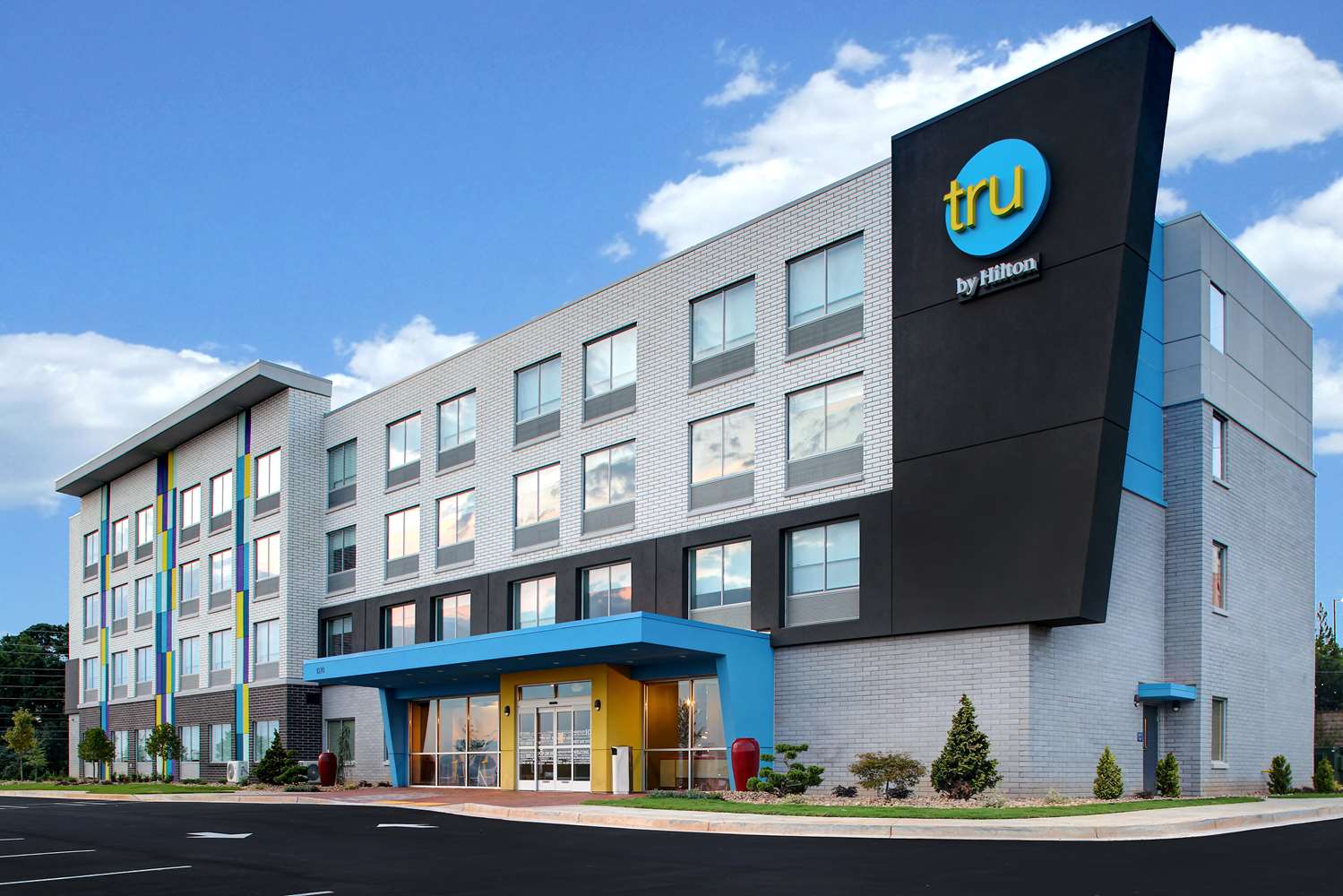 Tru by Hilton Lithia Springs, GA 1