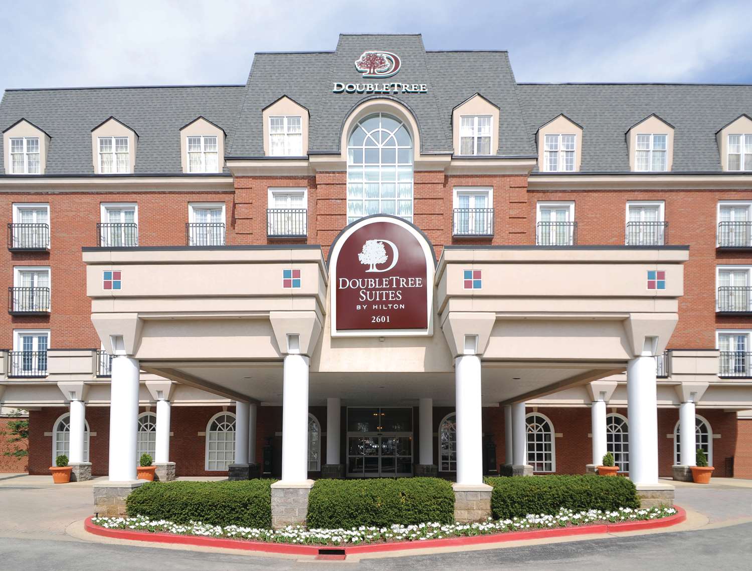DoubleTree Suites by Hilton Lexington 1