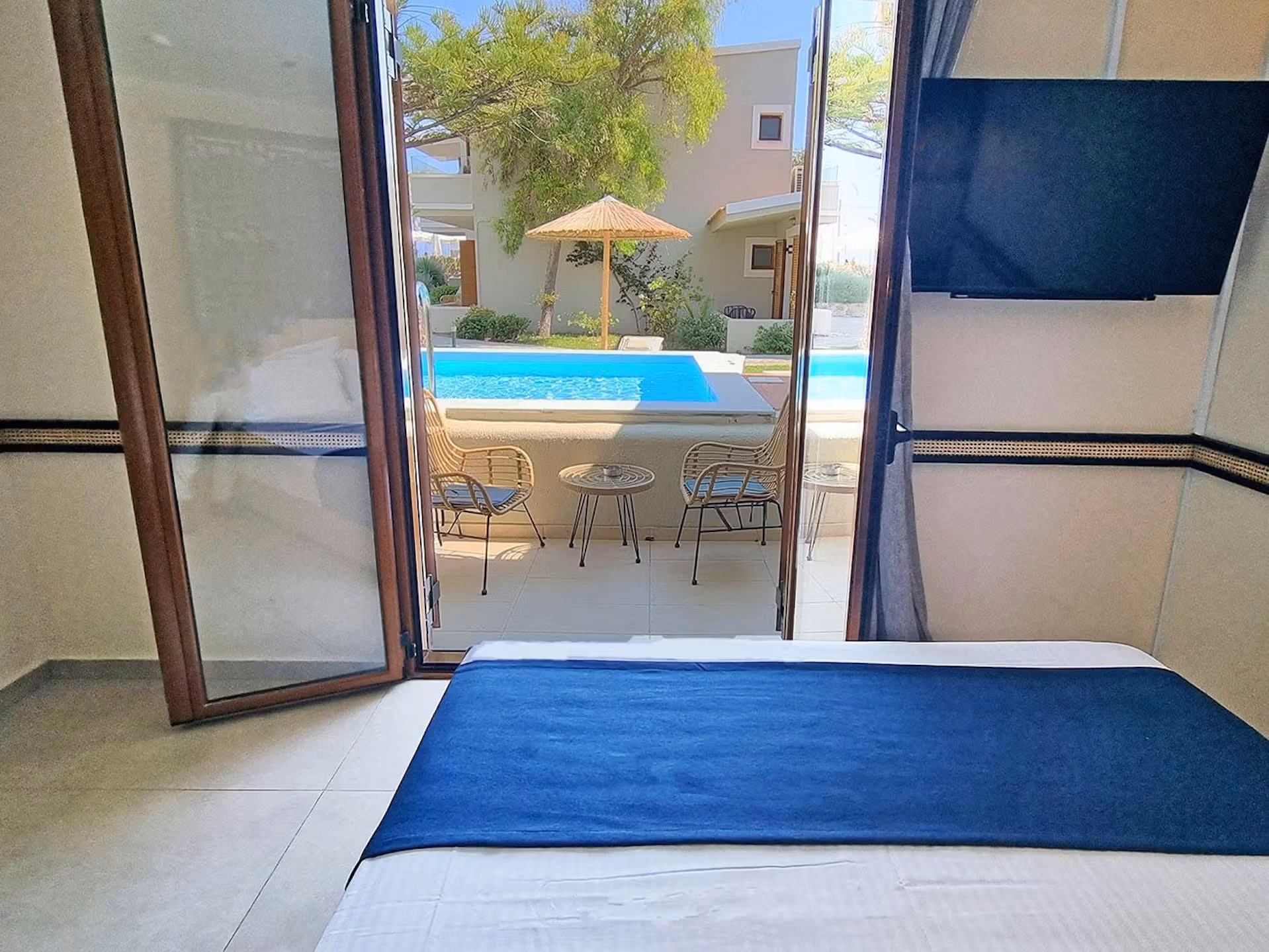 Standard Double Room with Plunge Pool