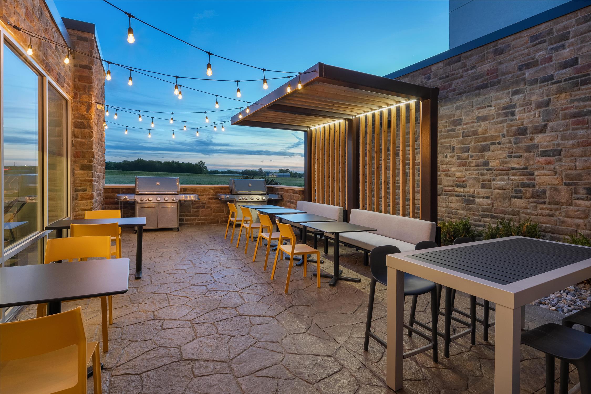 Home2 Suites By Hilton Burlington, Nj 2