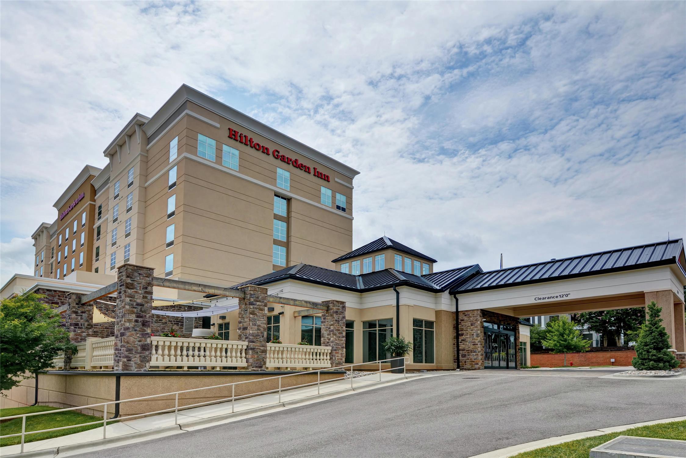 Hilton Garden Inn Raleigh/Crabtree Valley 1