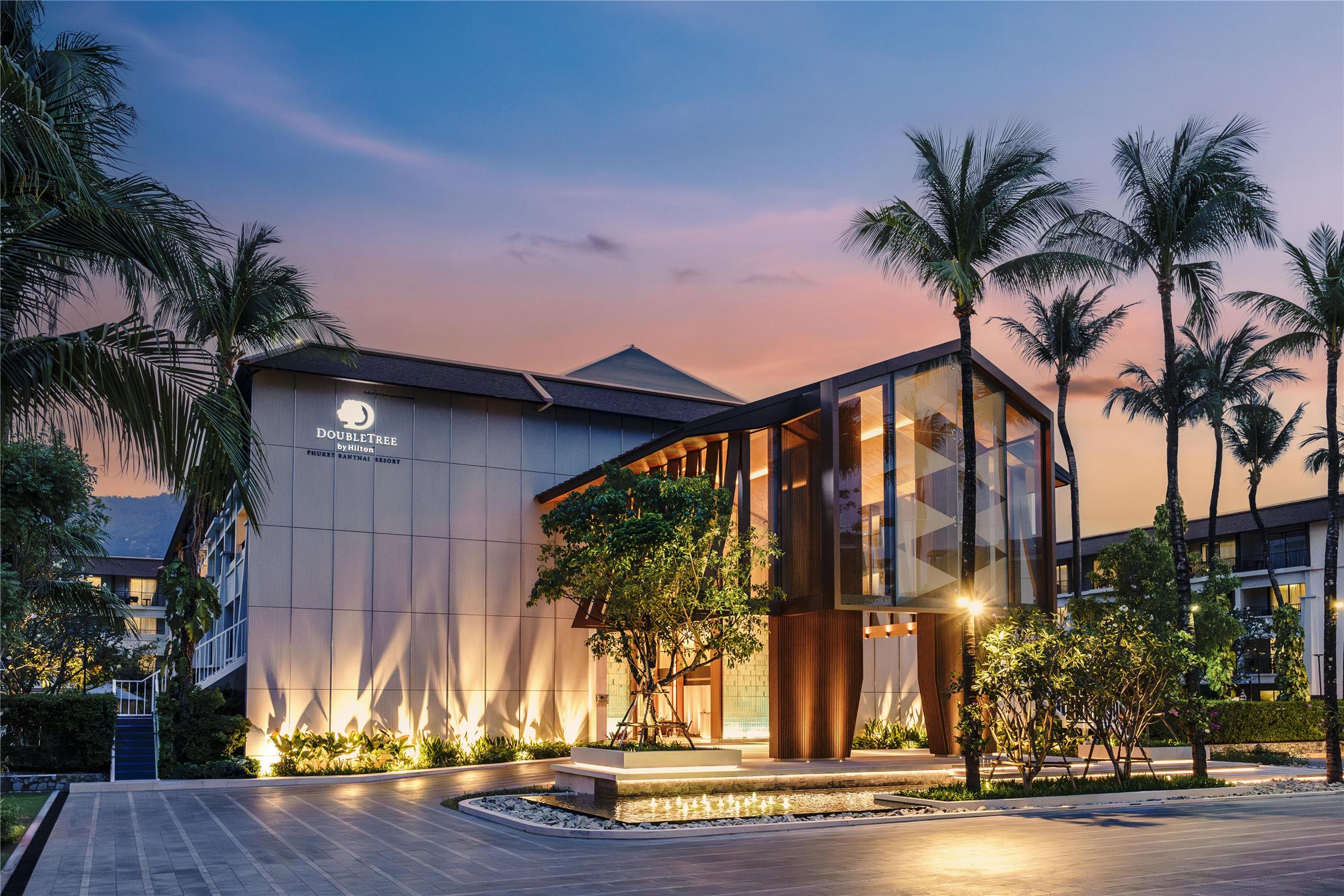 DoubleTree by Hilton Phuket Banthai Resort 1