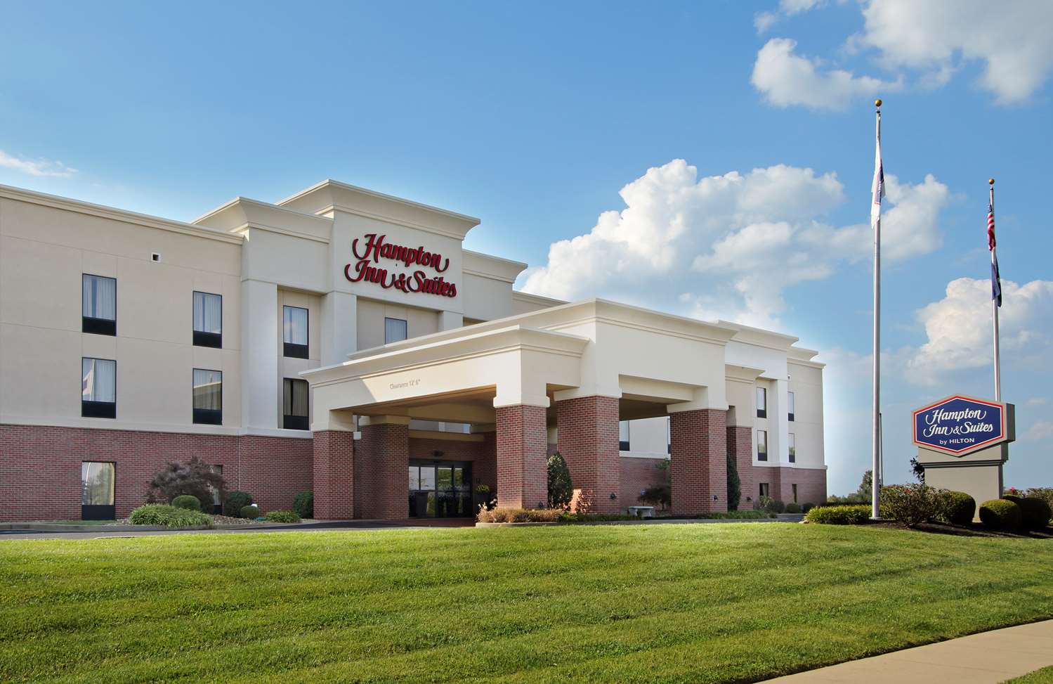 Hampton Inn & Suites Madisonville 2