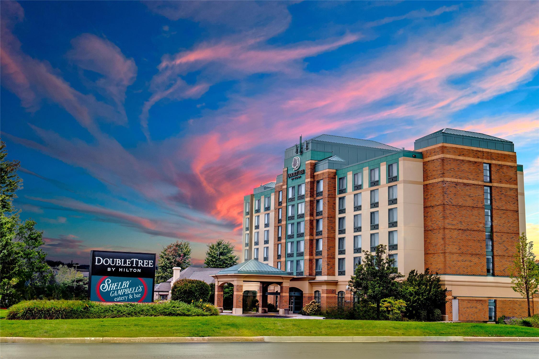 DoubleTree by Hilton Pleasant Prairie Kenosha 1