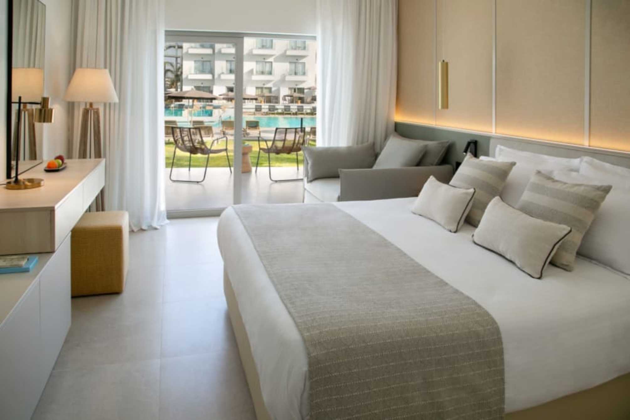 Superior Room with Pool View