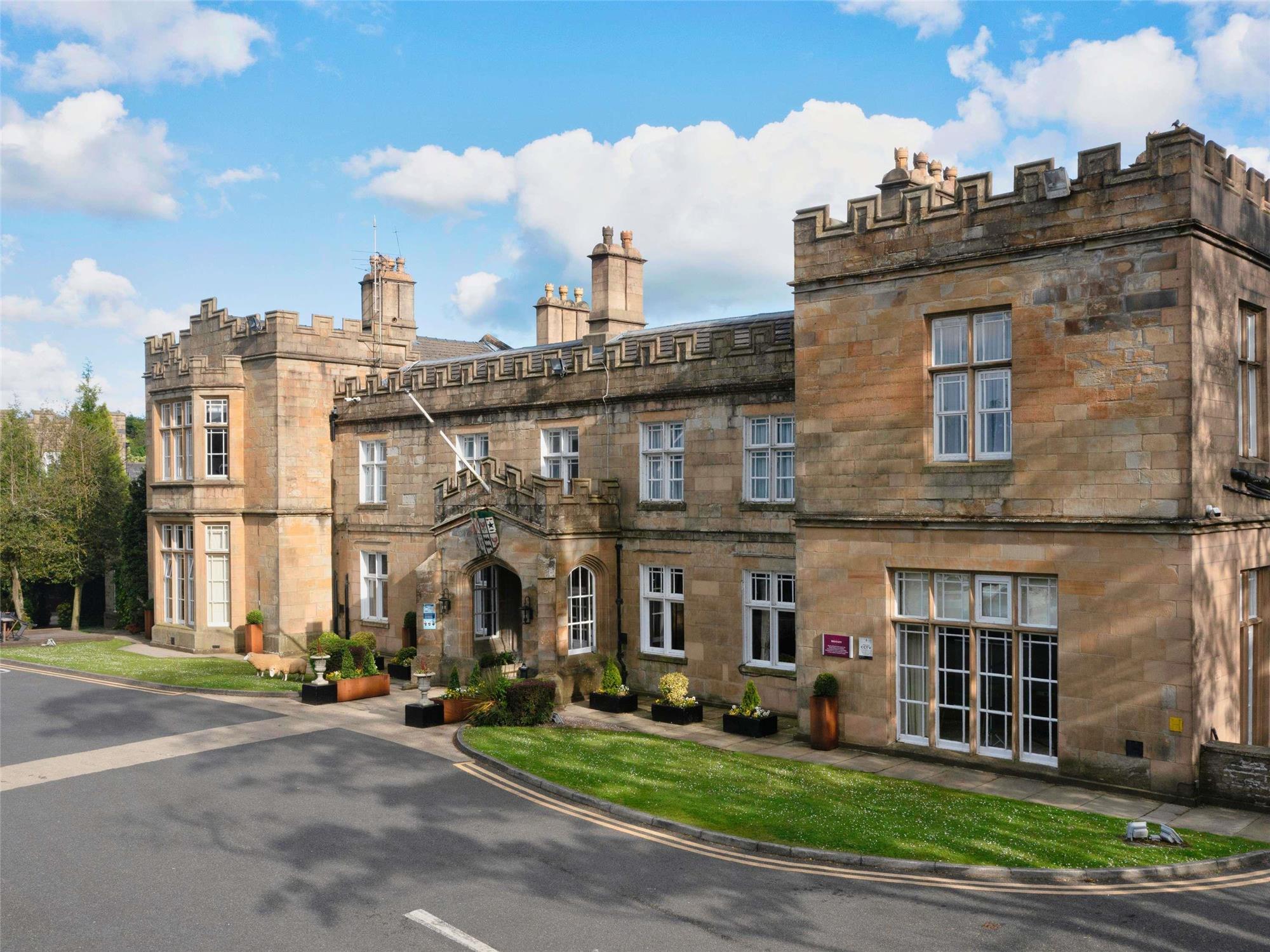 Mercure Blackburn Dunkenhalgh Hotel & Spa 1