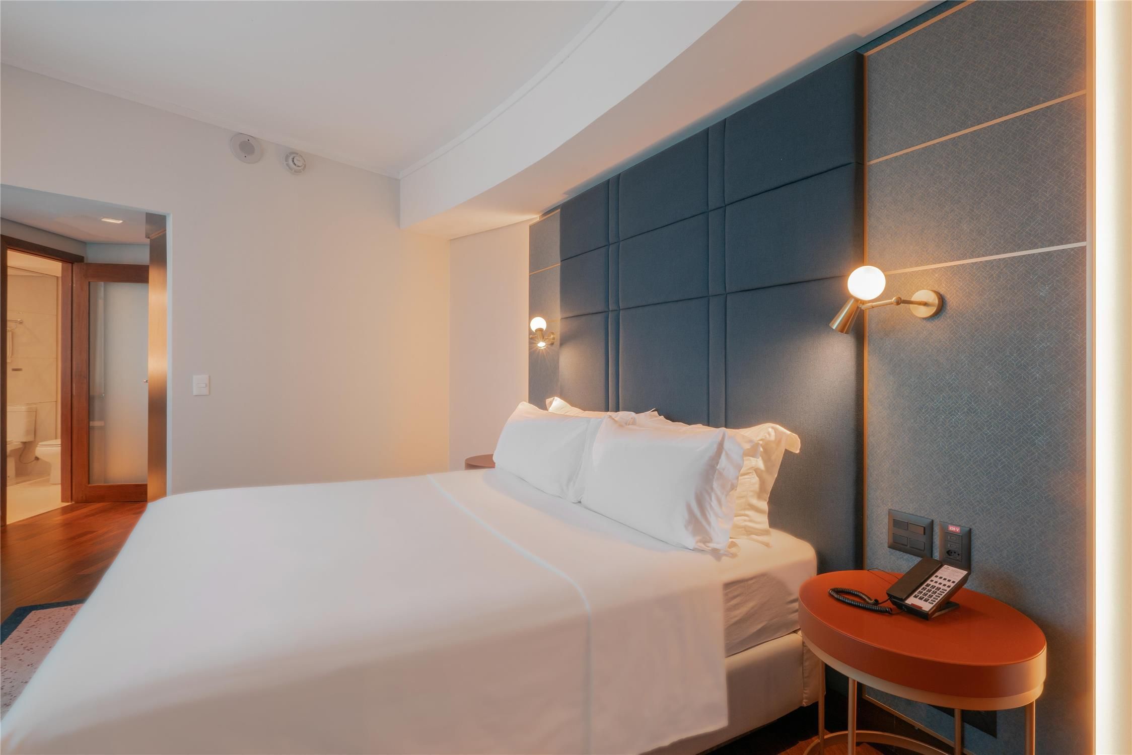 1 bedroom suite