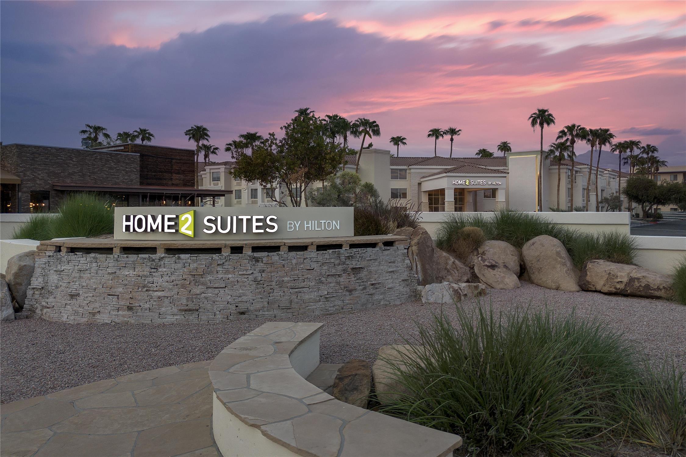 Home2 Suites by Hilton Scottsdale Old Town 1
