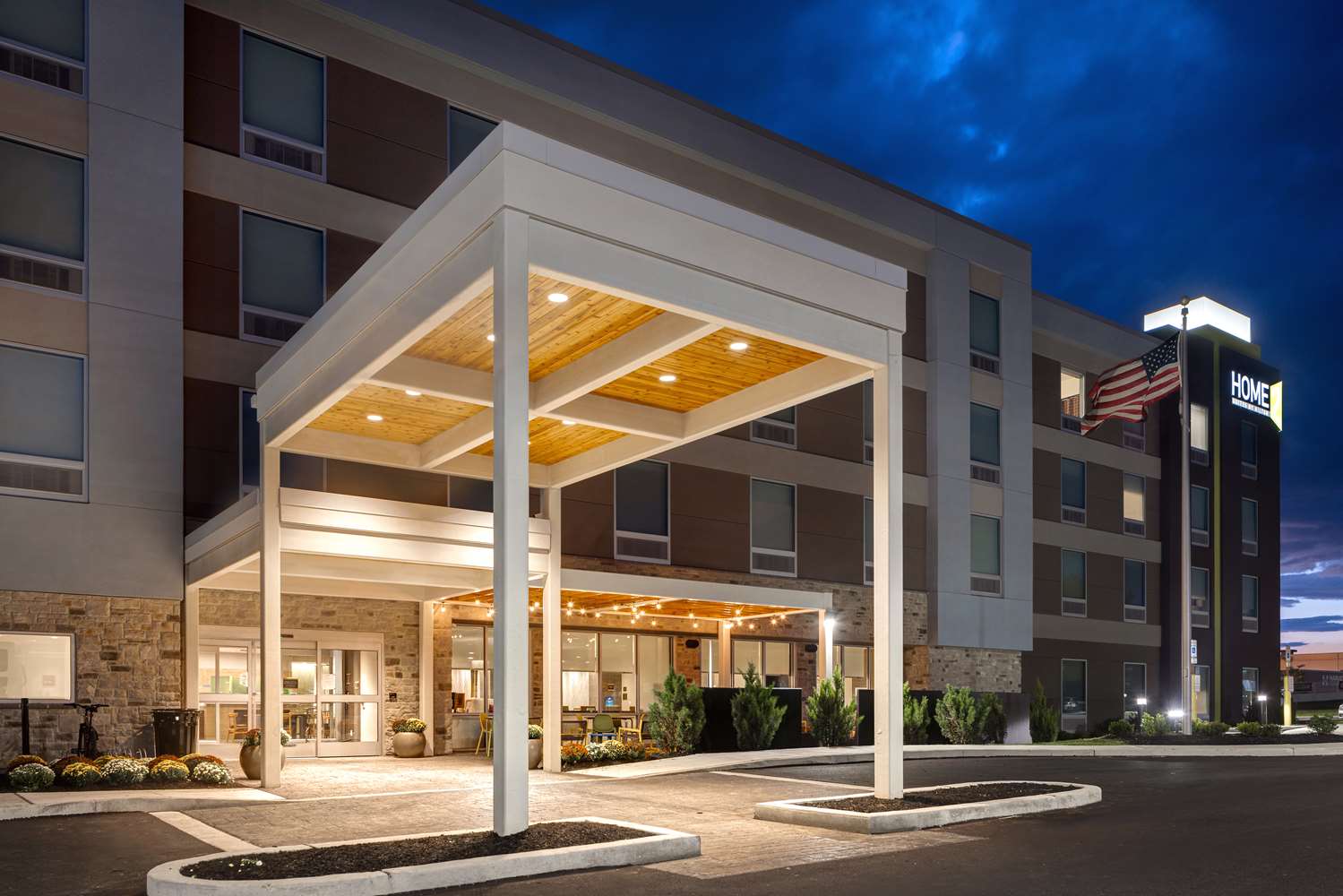 Home2 Suites By Hilton Allentown Bethlehem Airport 2