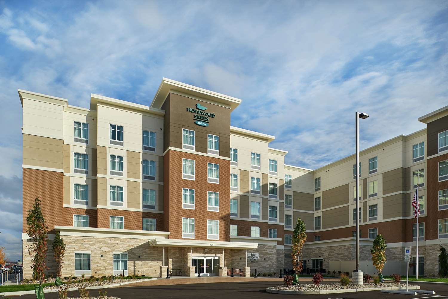 Homewood Suites By Hilton Cincinnati Midtown 1