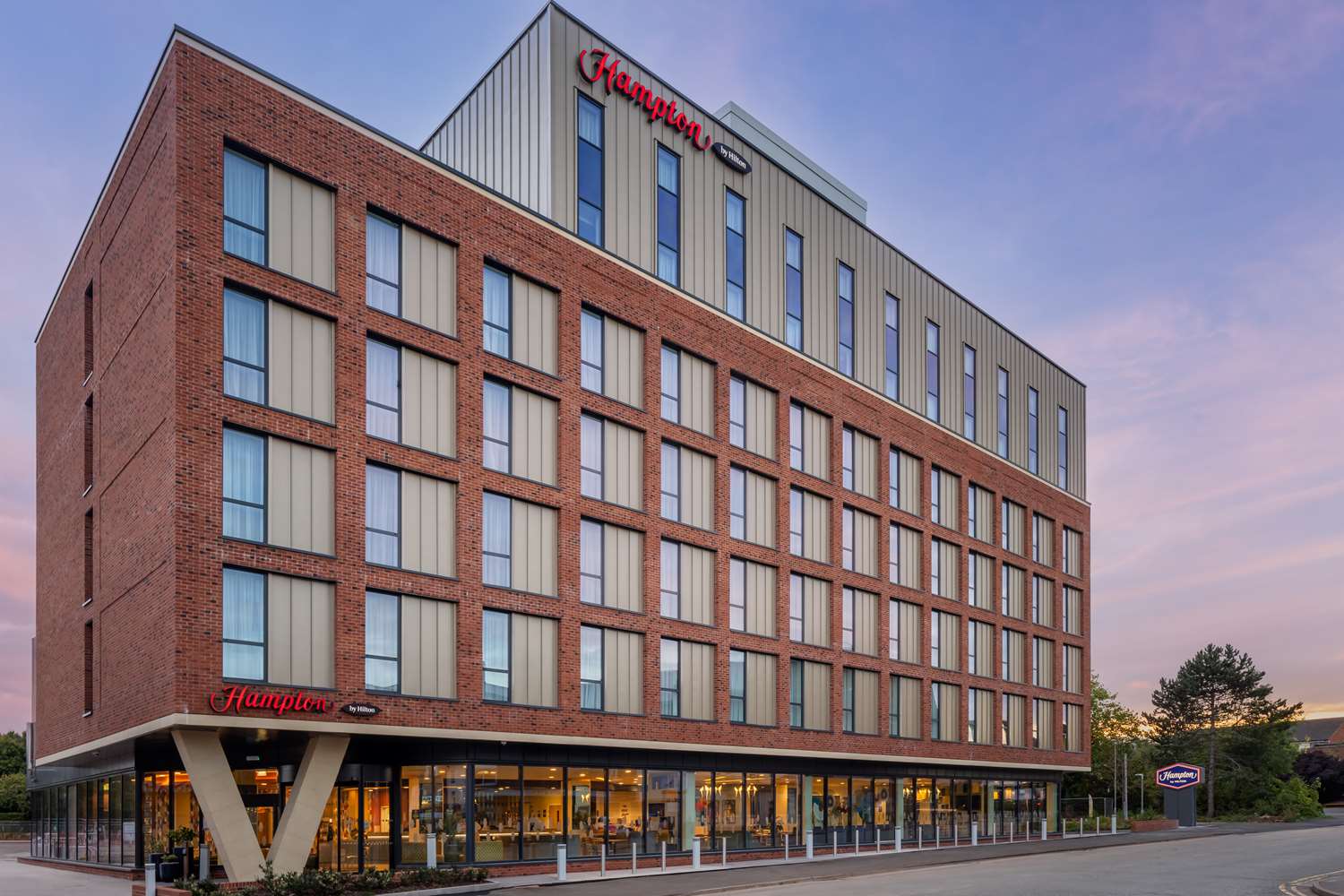 Hampton By Hilton Nuneaton 1