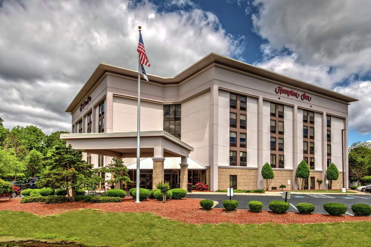 Hampton Inn Elizabeth City 1