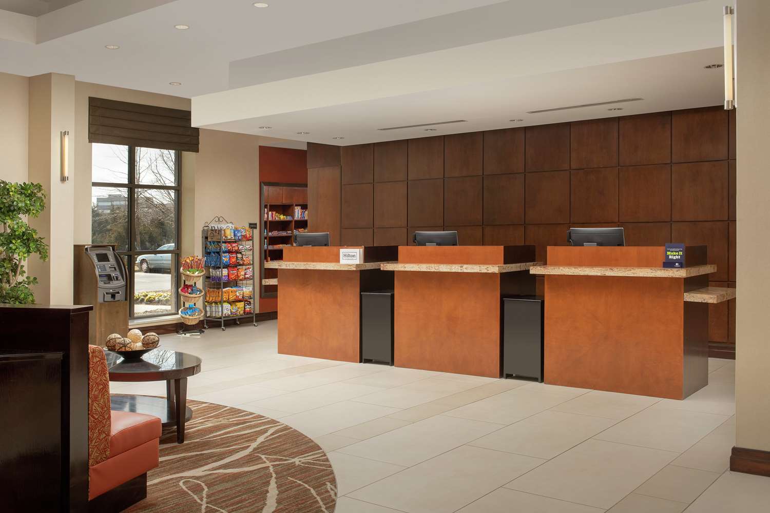DoubleTree by Hilton Sterling - Dulles Airport 2