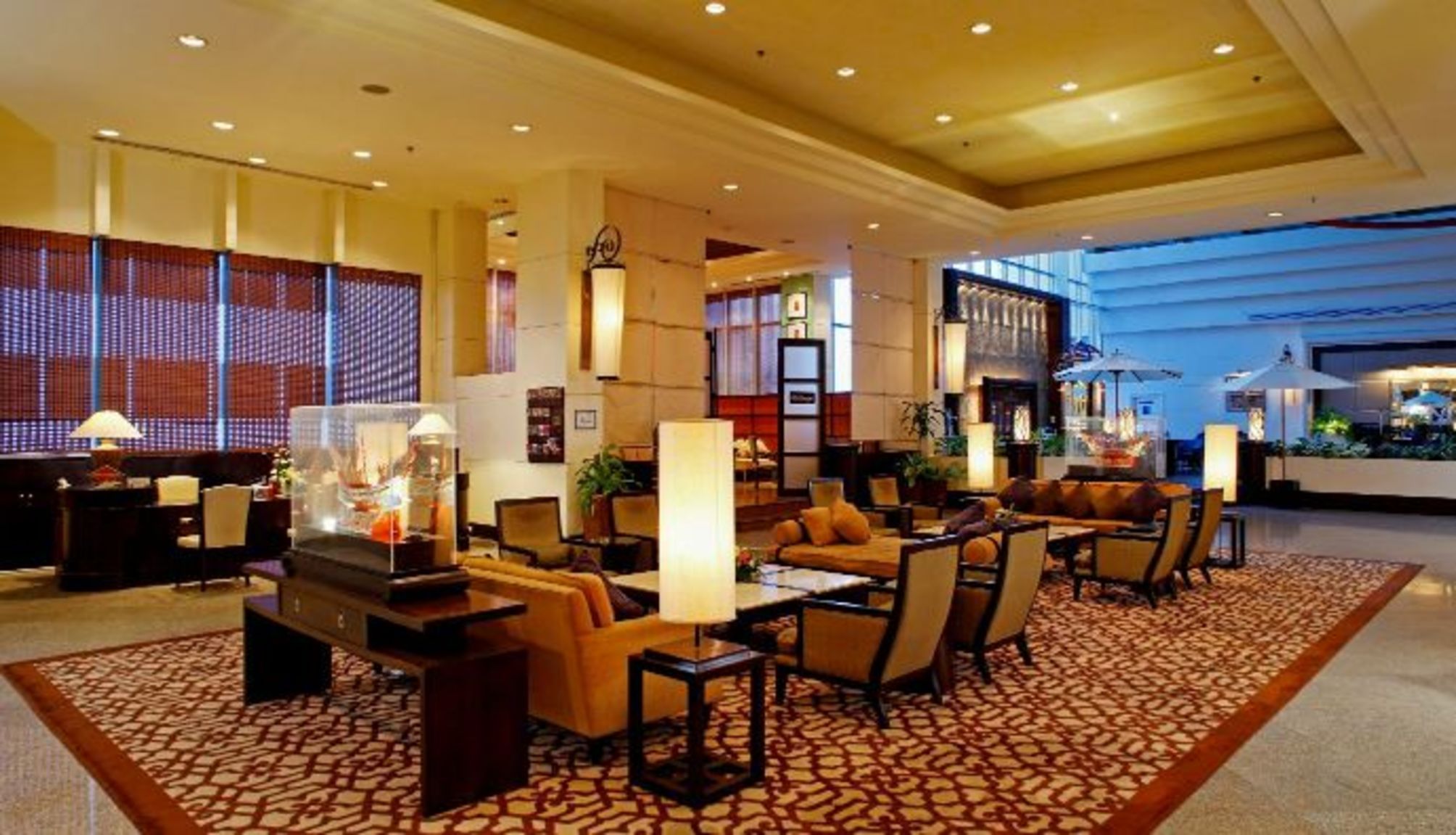 Centara Hotel Hat Yai 2