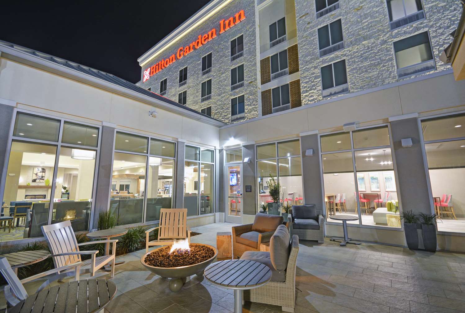 Hilton Garden Inn Houston Hobby Airport, TX 2