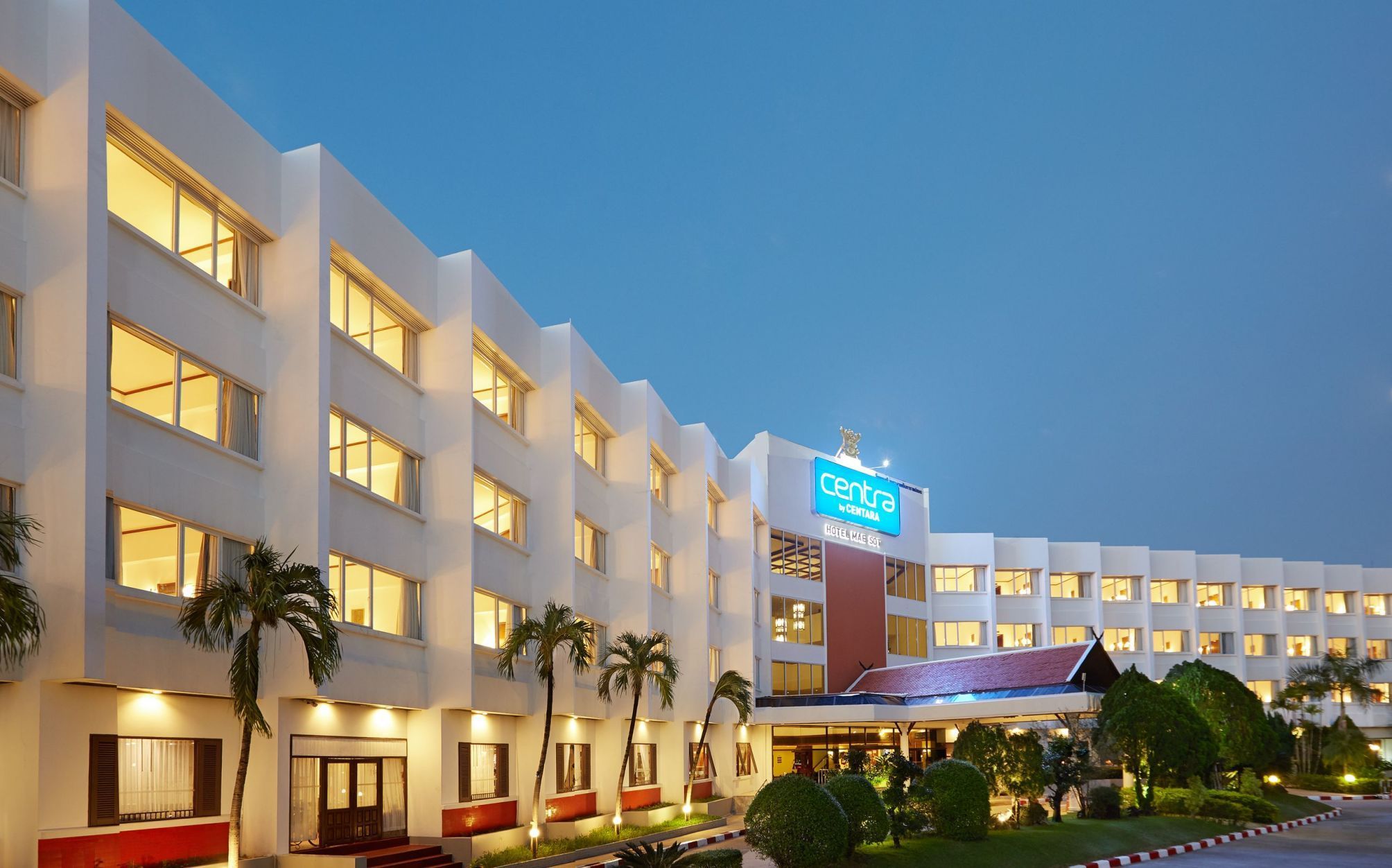 Centara Life Hotel Mae Sot 1
