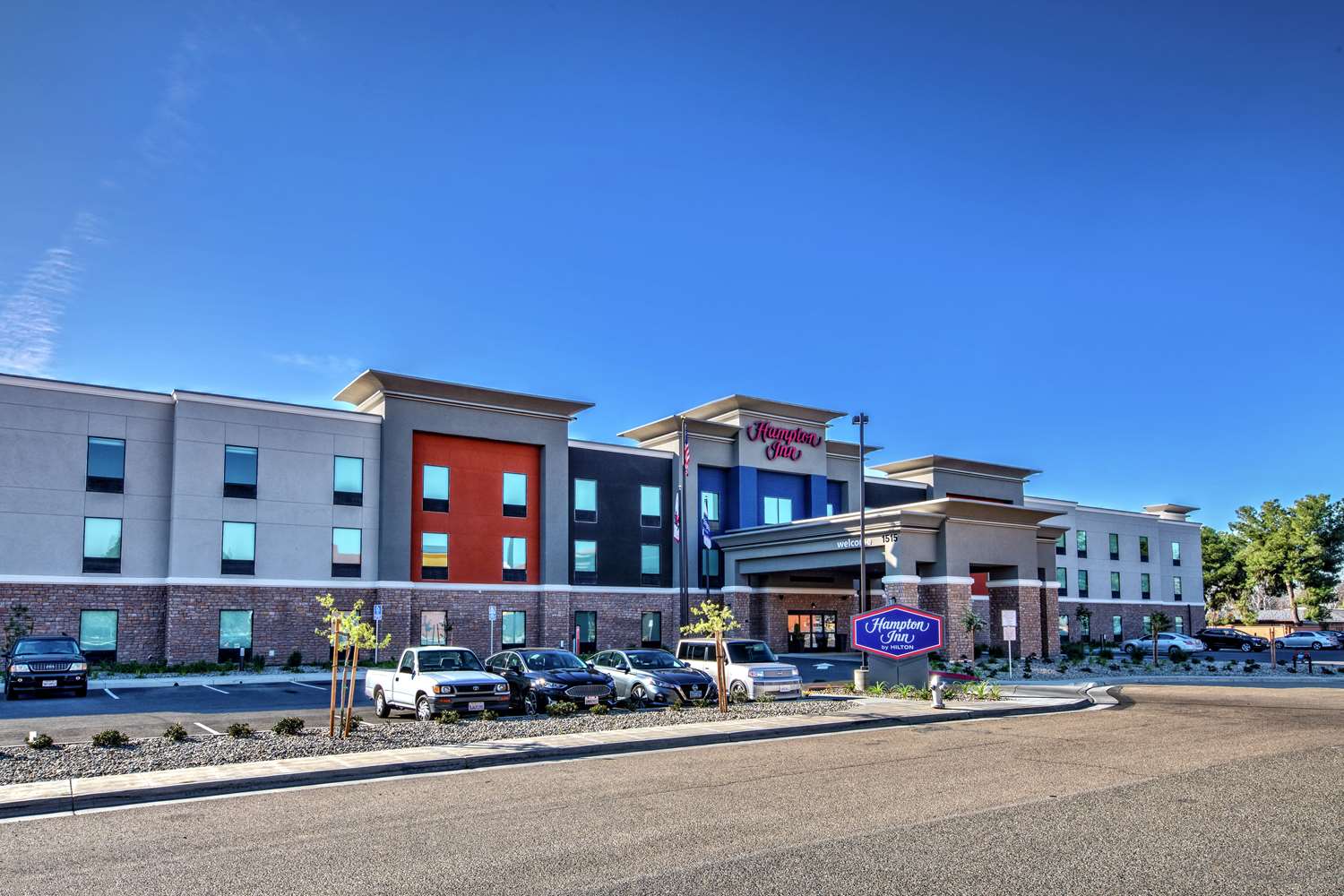 Hampton Inn Fresno Airport 2