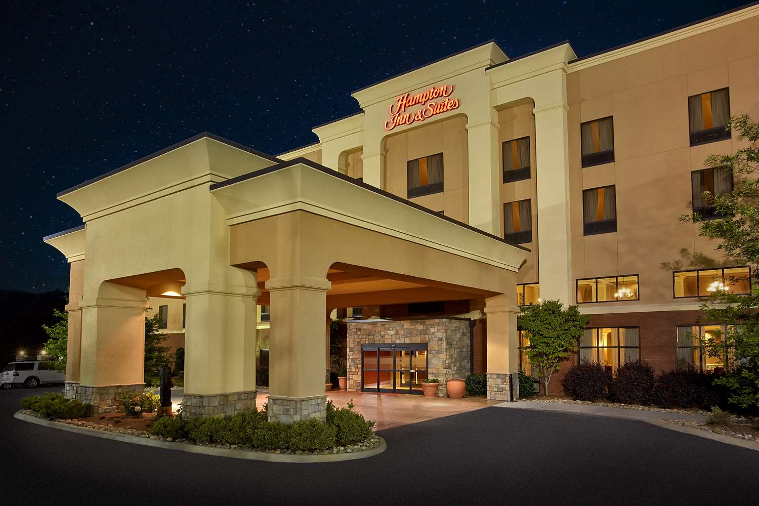 Hampton Inn & Suites Sevierville @ Stadium Drive 1
