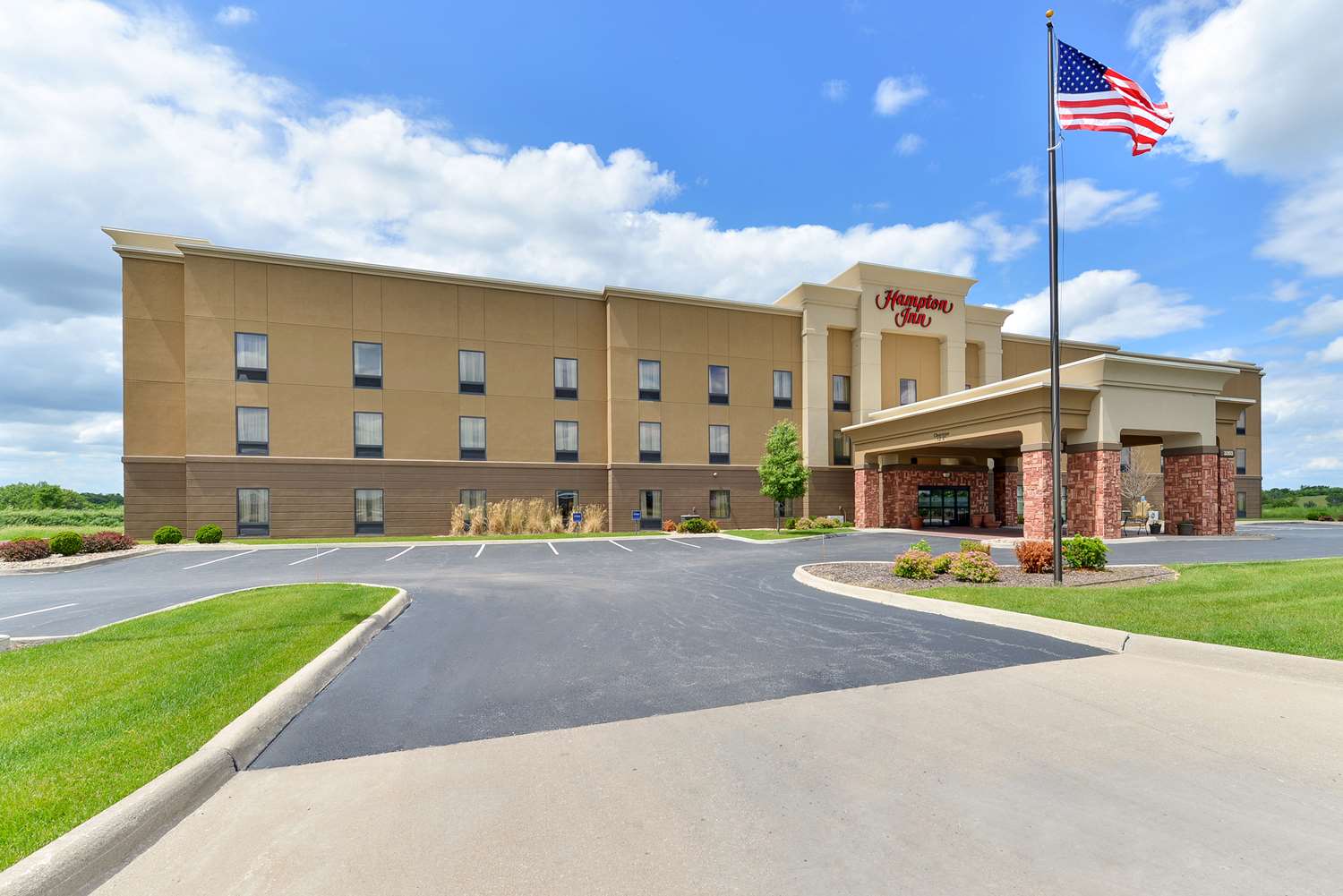 Hampton Inn Muscatine 1