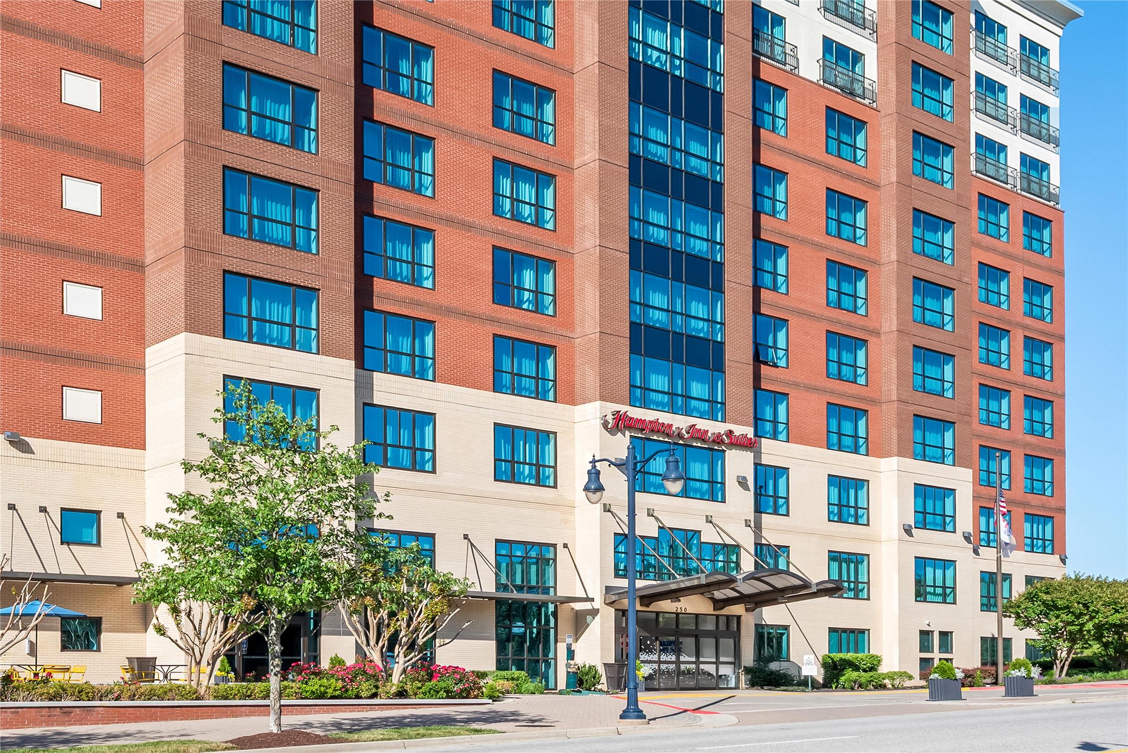 Hampton Inn & Suites National Harbor-NEWLY RENOVATED 1