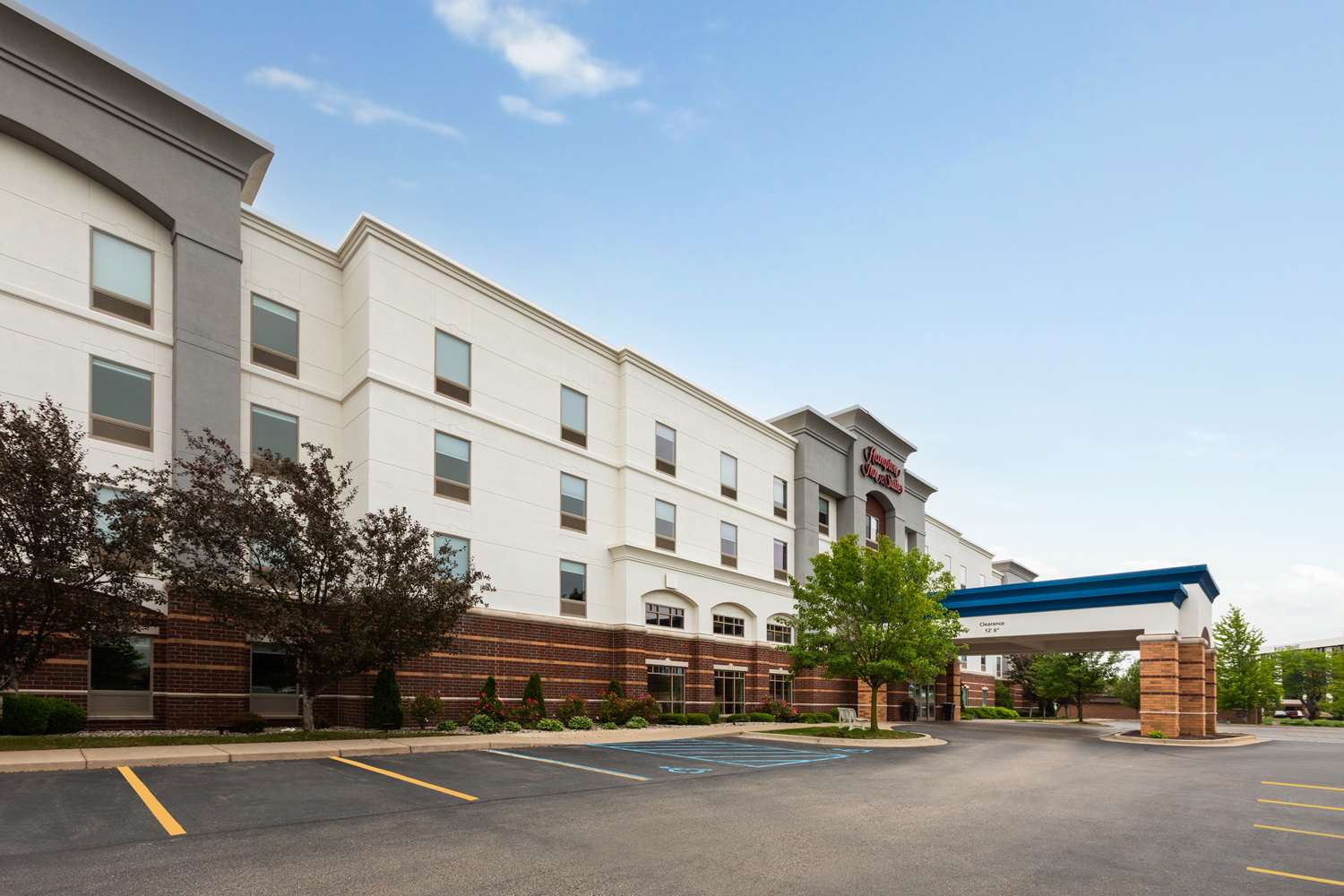 Hampton Inn & Suites Saginaw 2
