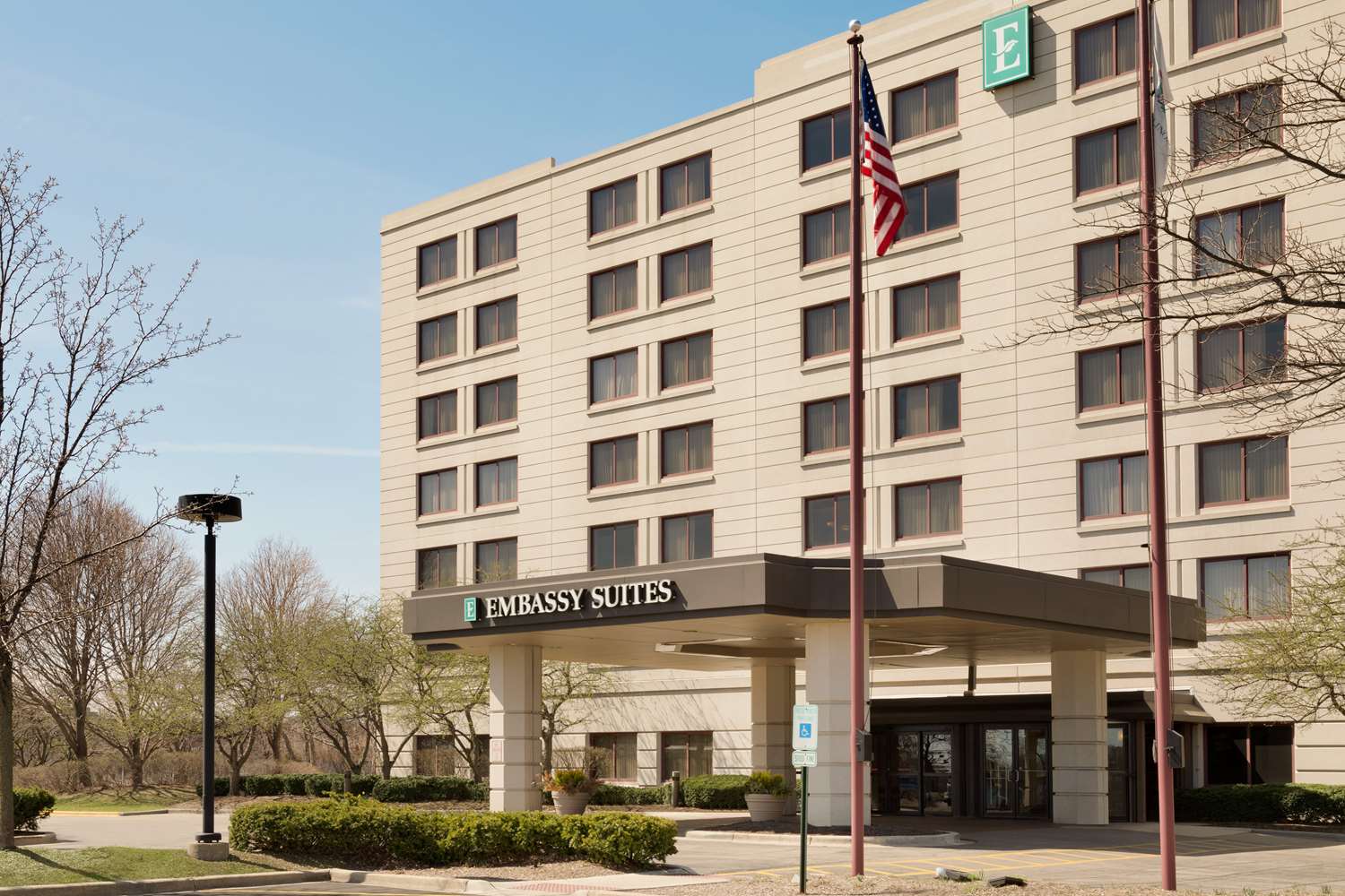 Embassy Suites by Hilton Chicago North Shore Deerfield 2
