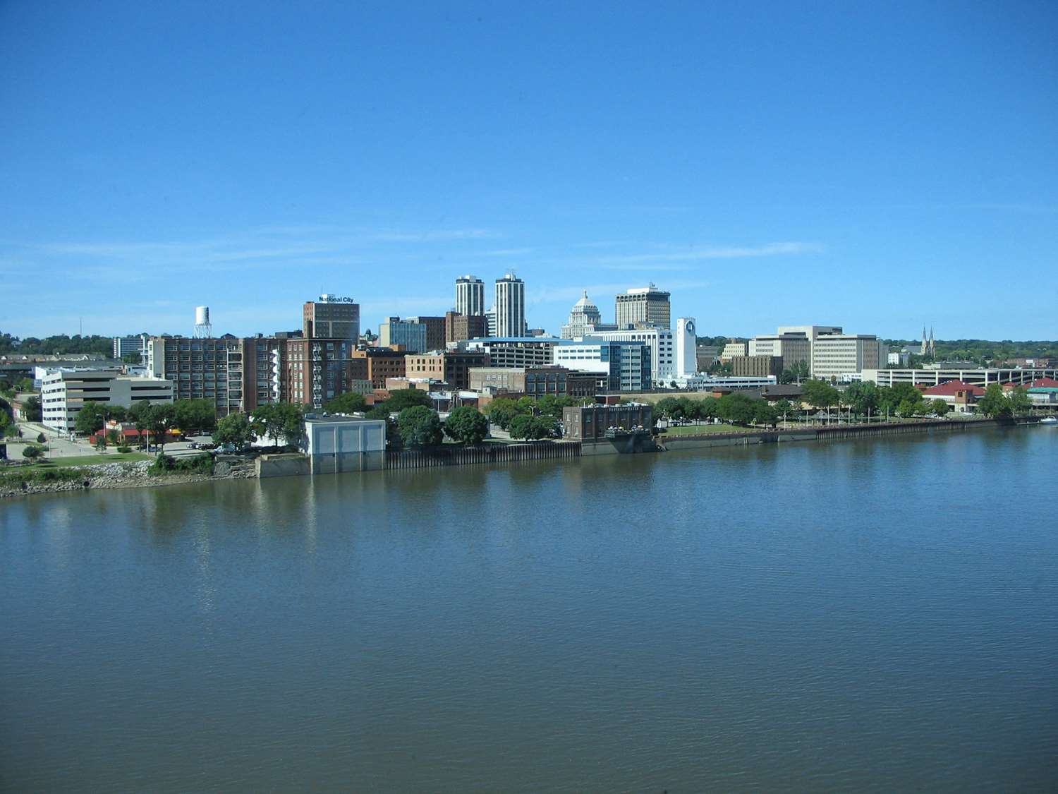 Embassy Suites by Hilton E Peoria Riverfront Conf Center 2