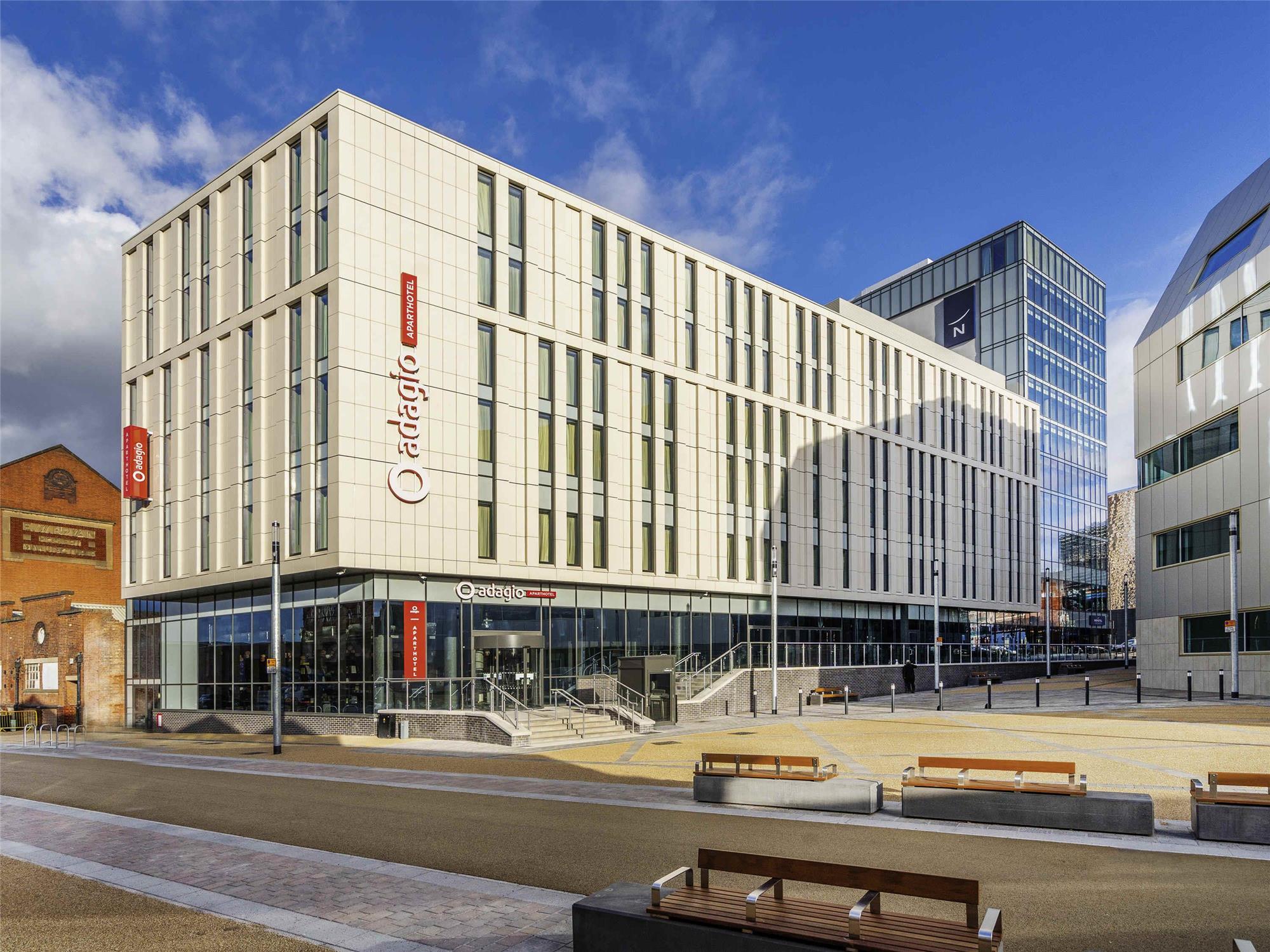 Aparthotel Adagio Leicester 2