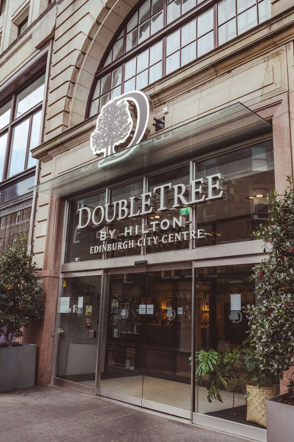 Doubletree by Hilton Edinburgh City Centre 1
