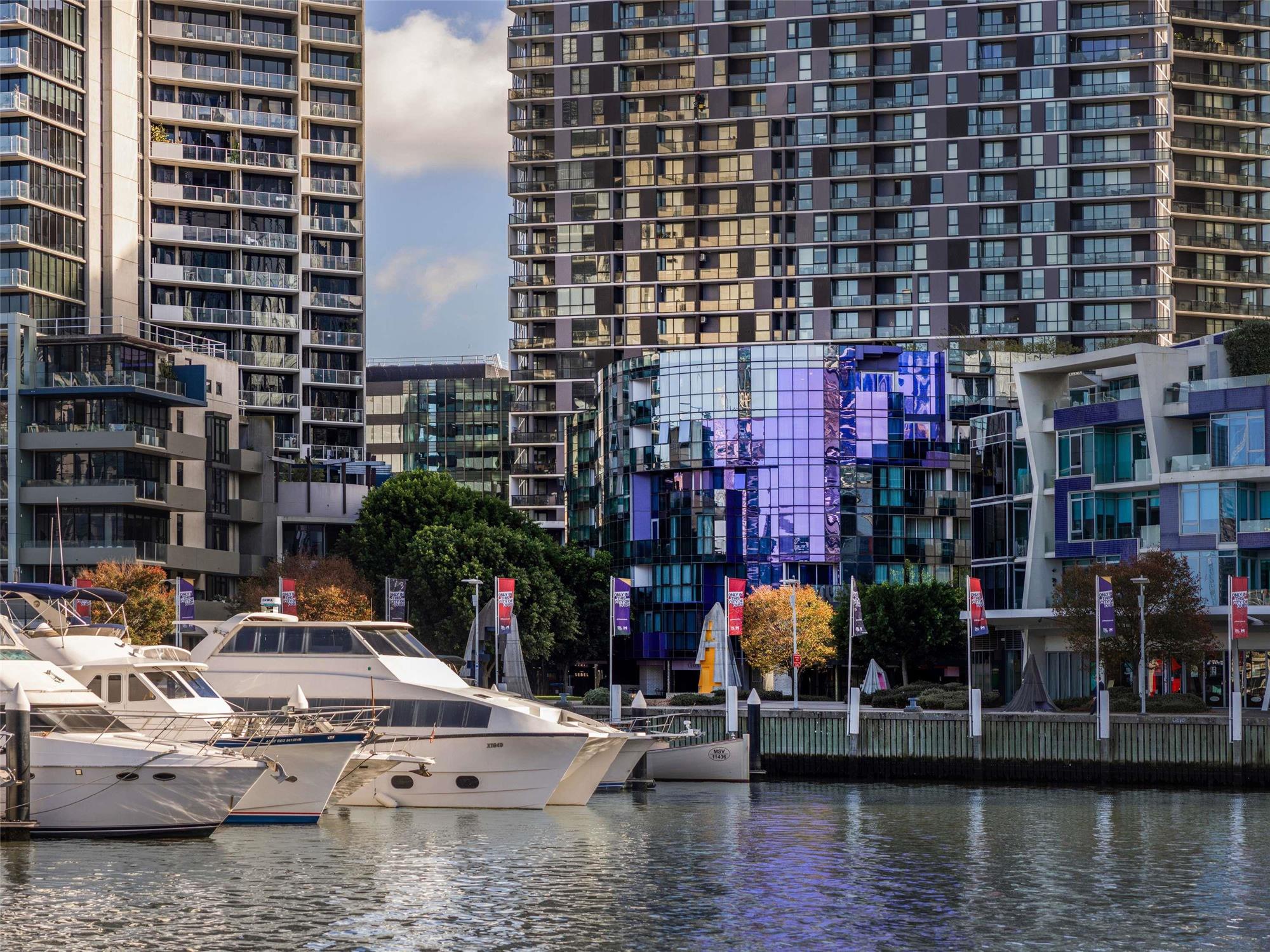 The Sebel Melbourne Docklands Hotel 1