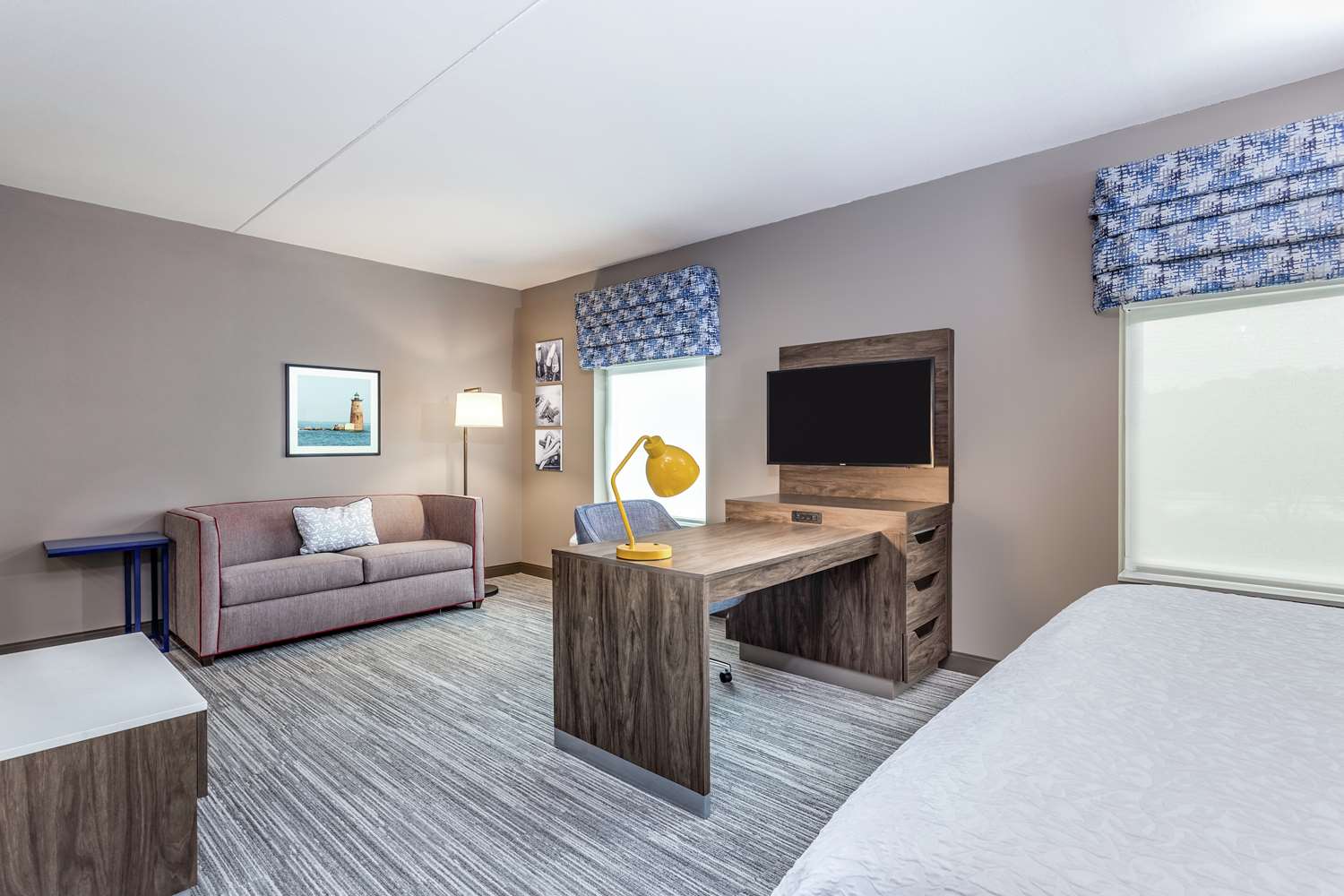 Non-smoking suite