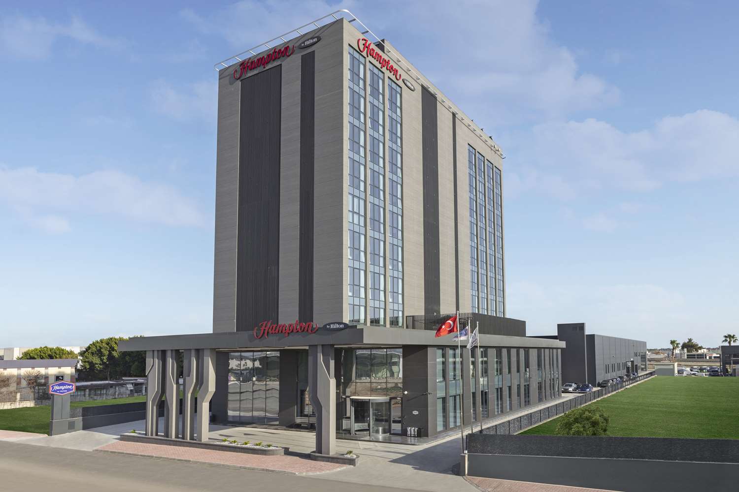 Hampton by Hilton Antalya Airport 2