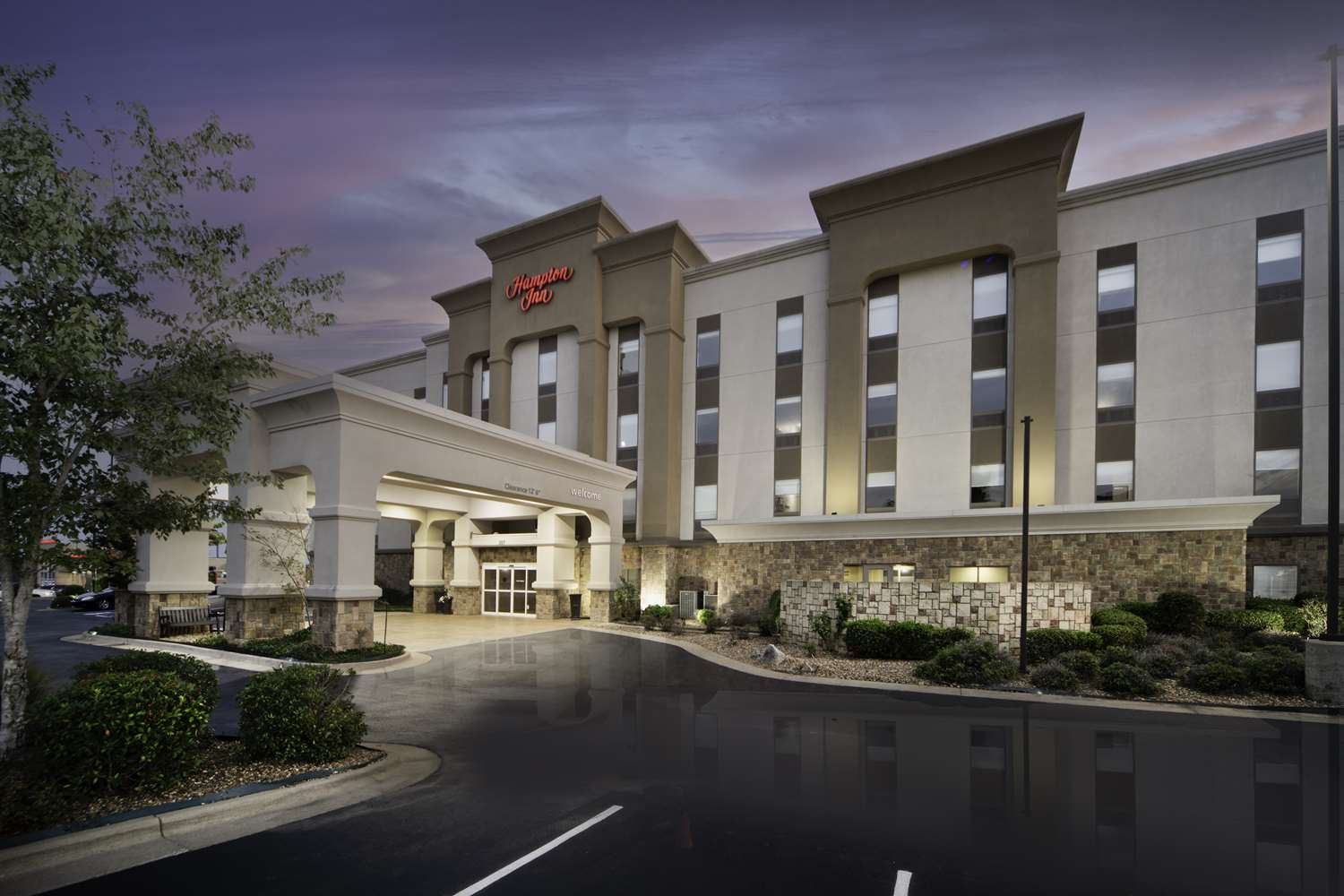 Hampton Inn Bryant 1