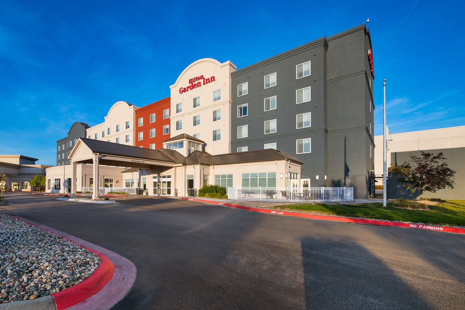 Hilton Garden Inn Omaha East/Council Bluffs 1
