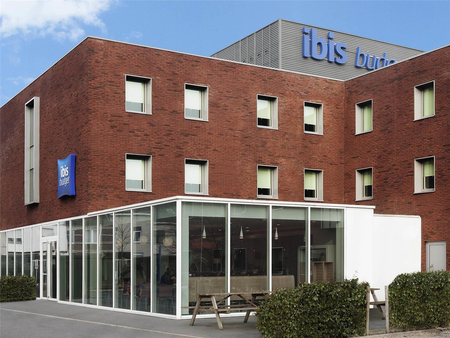 Ibis Budget Brussels South Ruisbroek 1