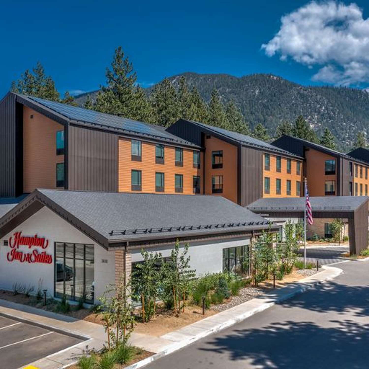Hampton Inn & Suites South Lake Tahoe 1