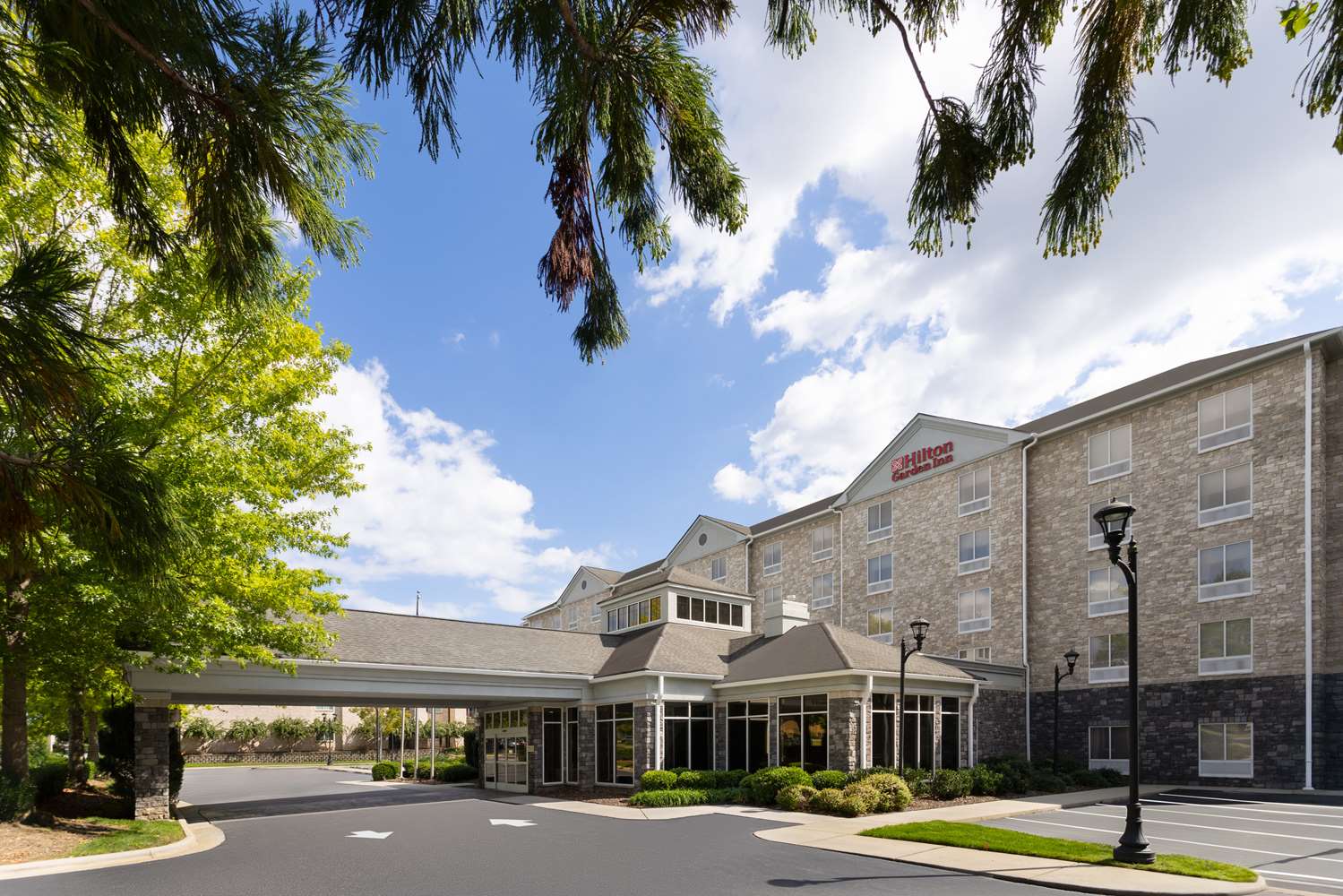 Hilton Garden Inn Winston-Salem/Hanes Mall 2