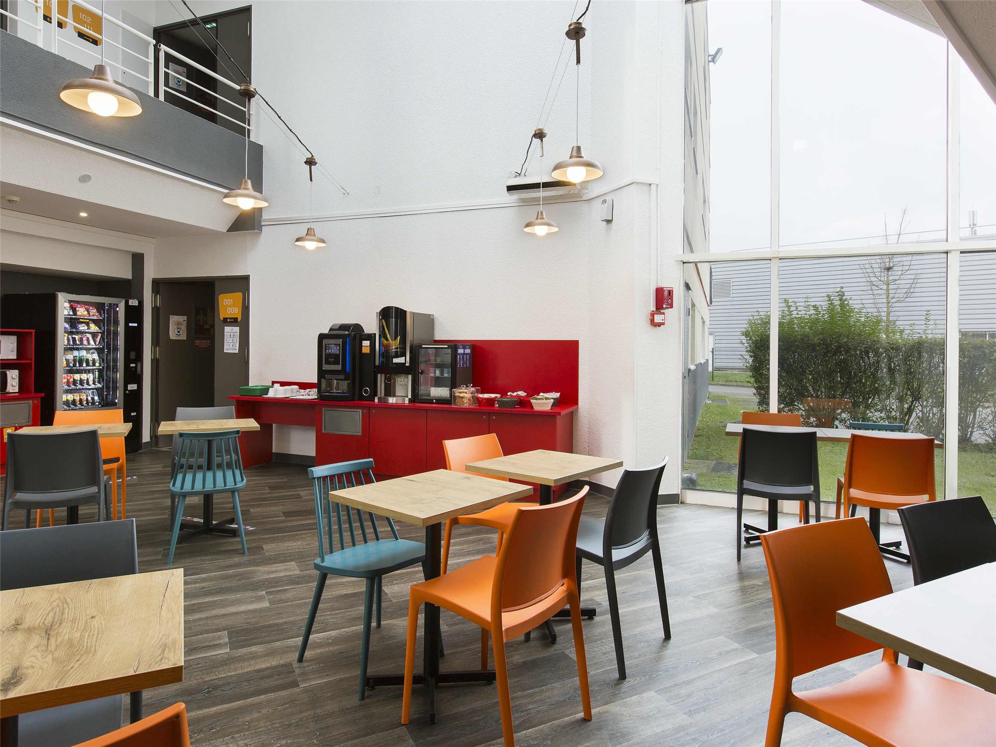 Hotel F1 Maurepas 2