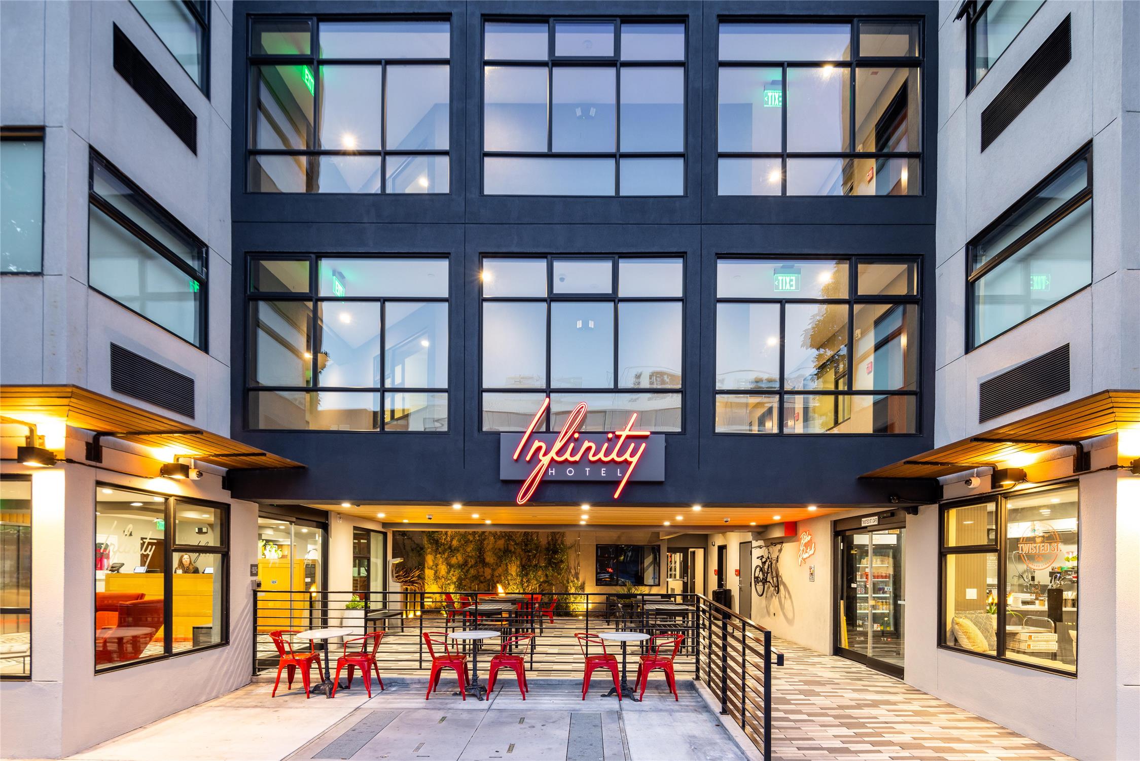 Infinity Hotel San Francisco, Tapestry Collection by Hilton 1