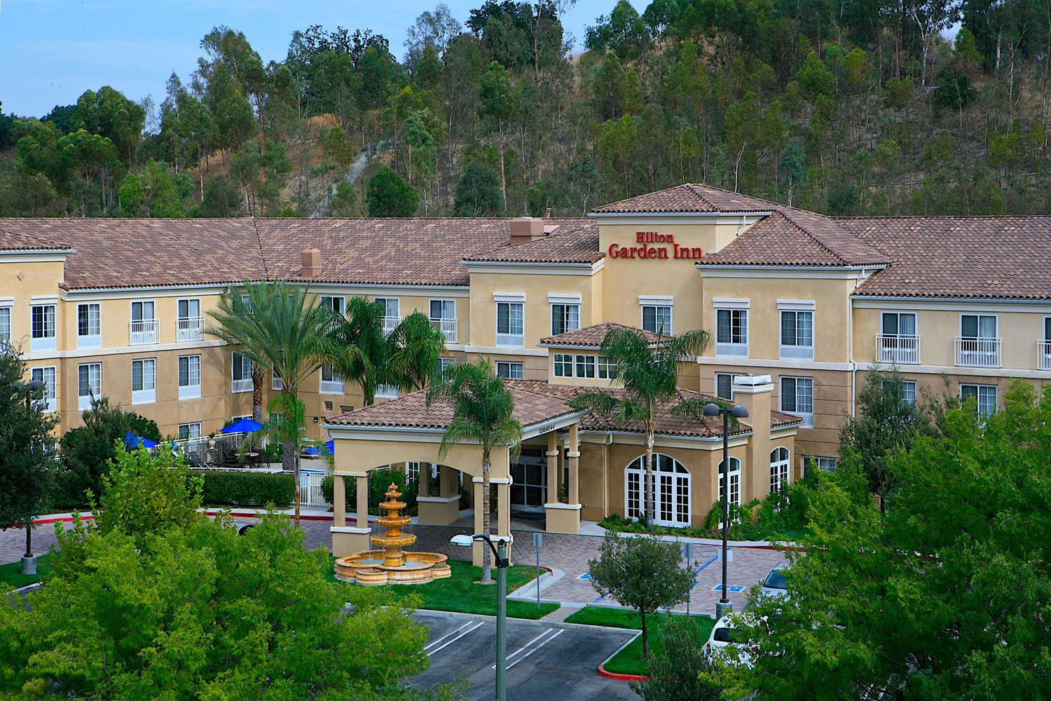 Hilton Garden Inn Calabasas 2