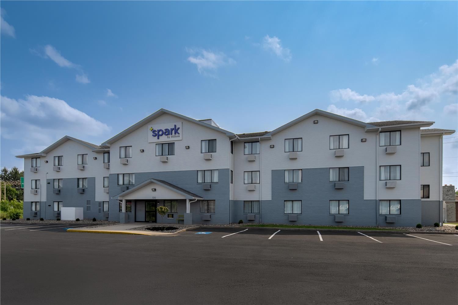 Spark by Hilton Carlisle South 1