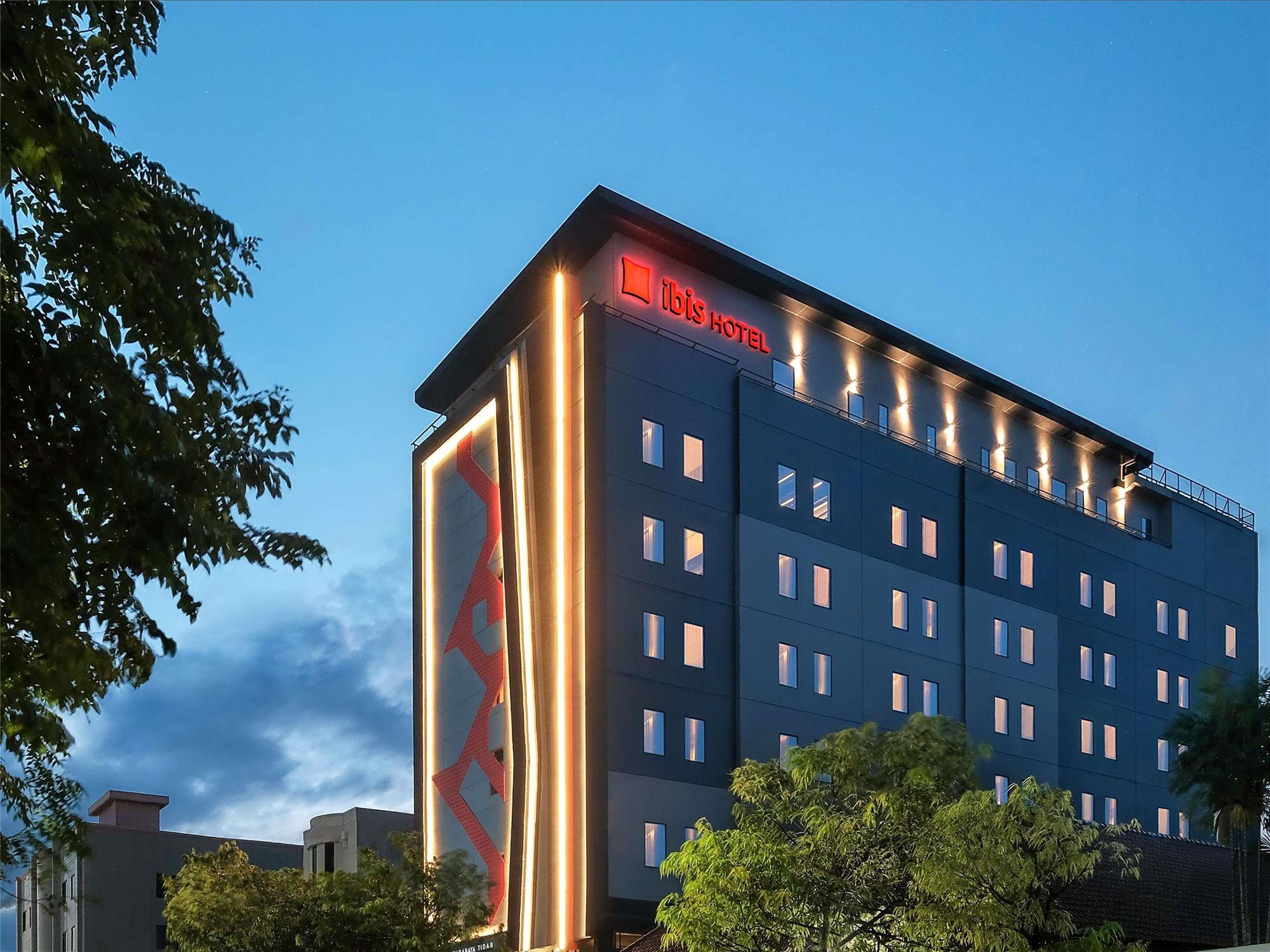ibis Surabaya Tidar 1