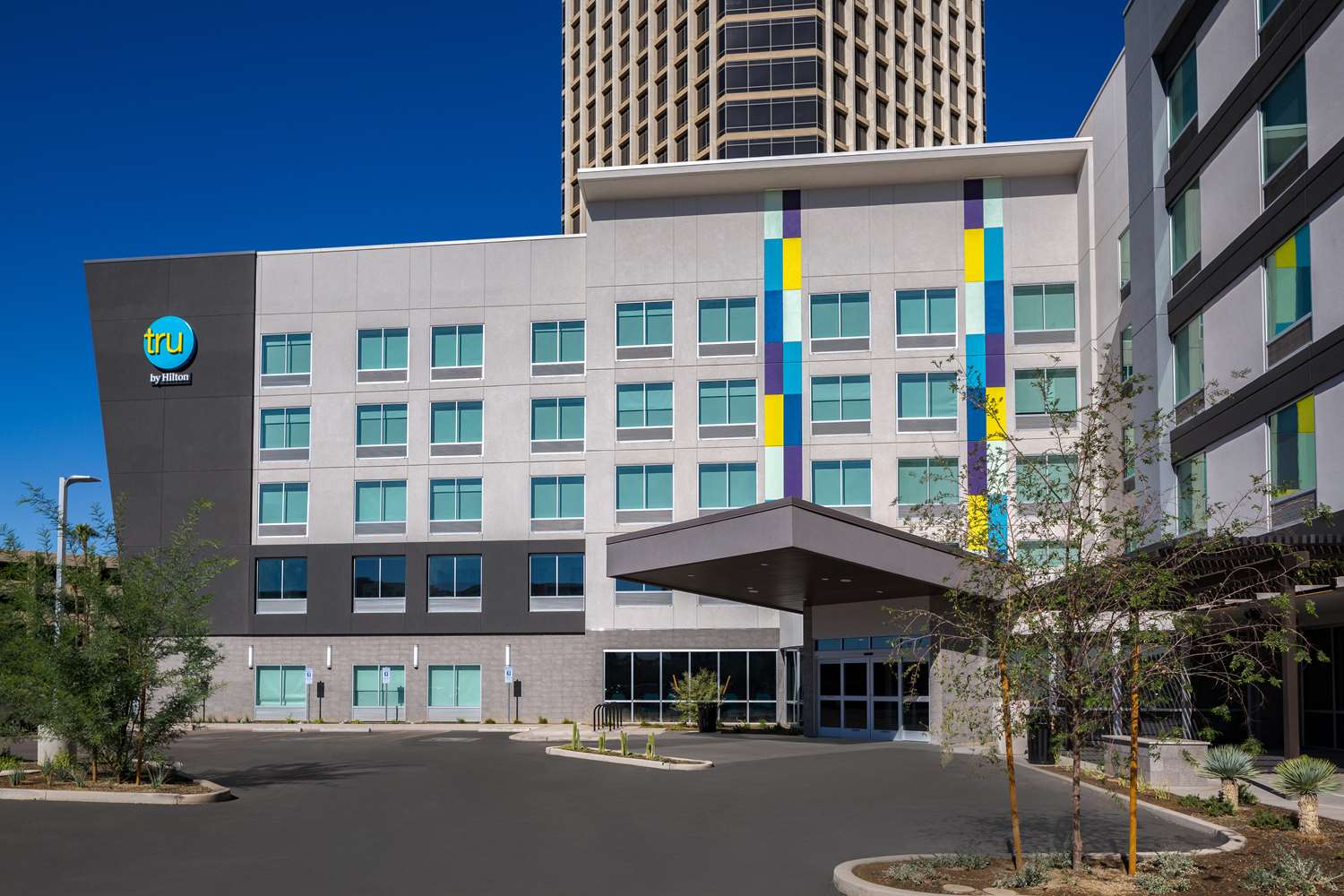 Tru By Hilton Phoenix Midtown 1