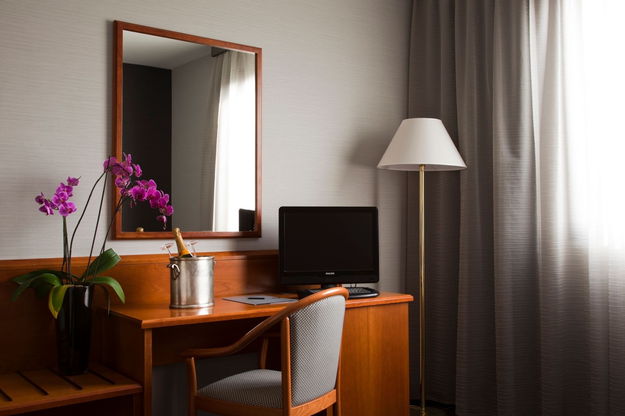 Hotel Zone 2