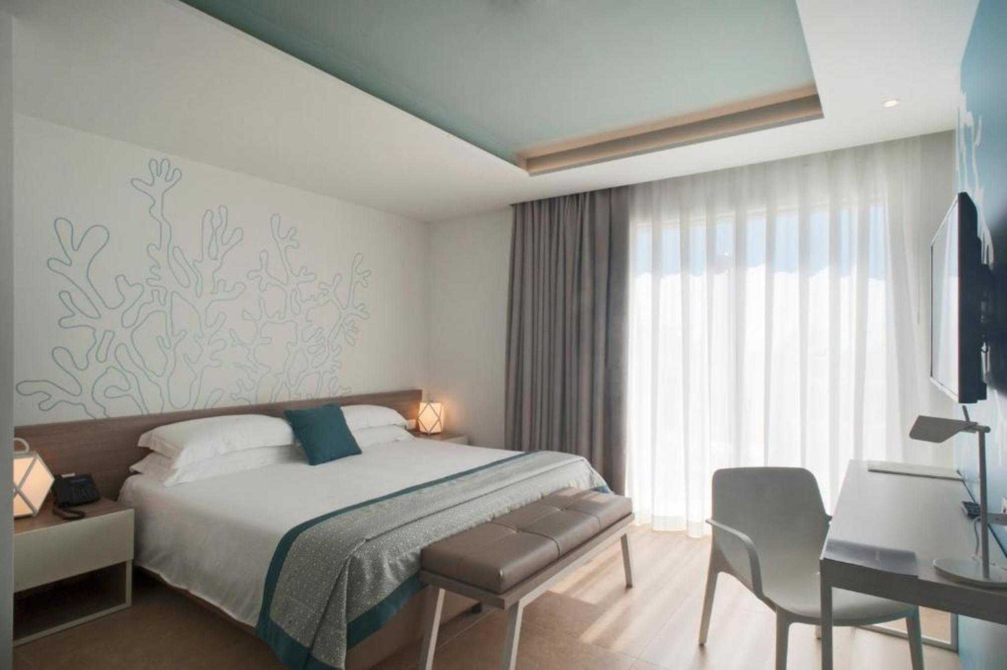 Modica Beach Resort 2