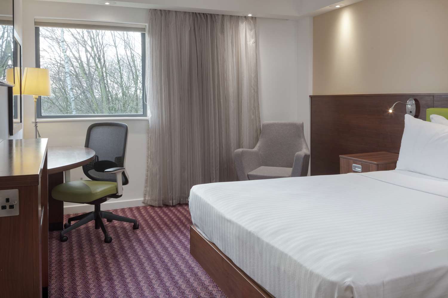 Non Fumatori Queen Room