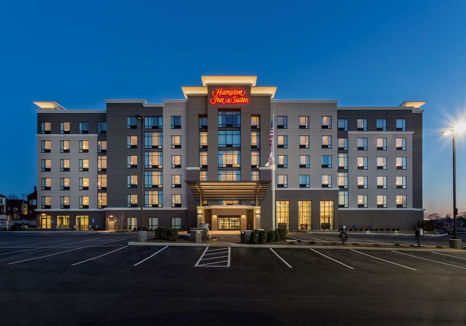 Hampton Inn & Suites Newport/Cincinnati, KY 1
